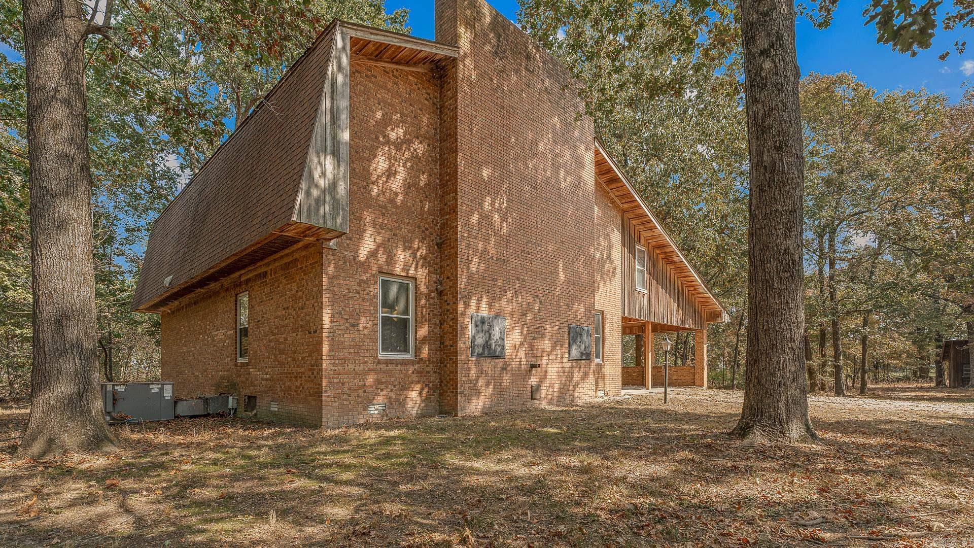 2 Clay 186 Road Property Photo 2