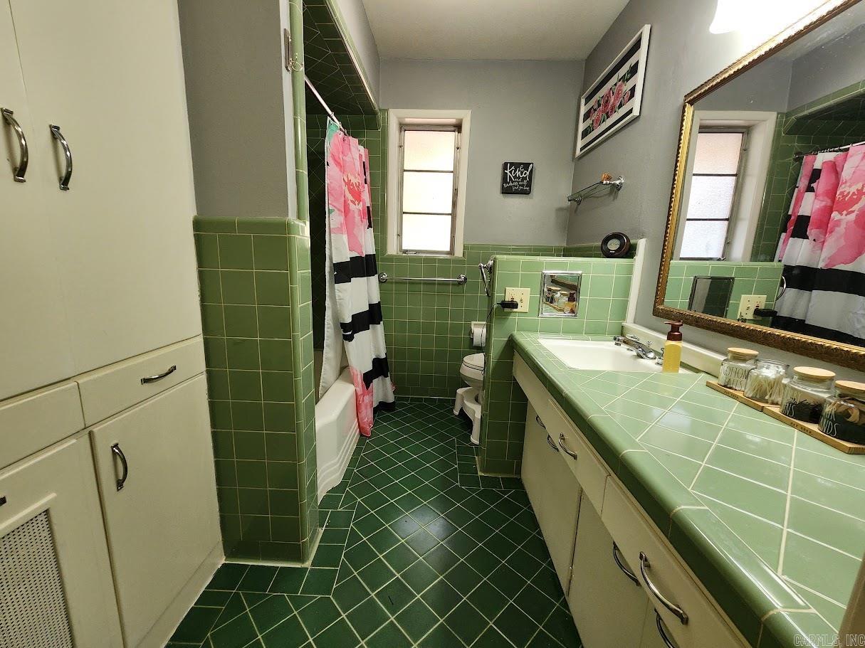 106 Neel Street Property Photo 31
