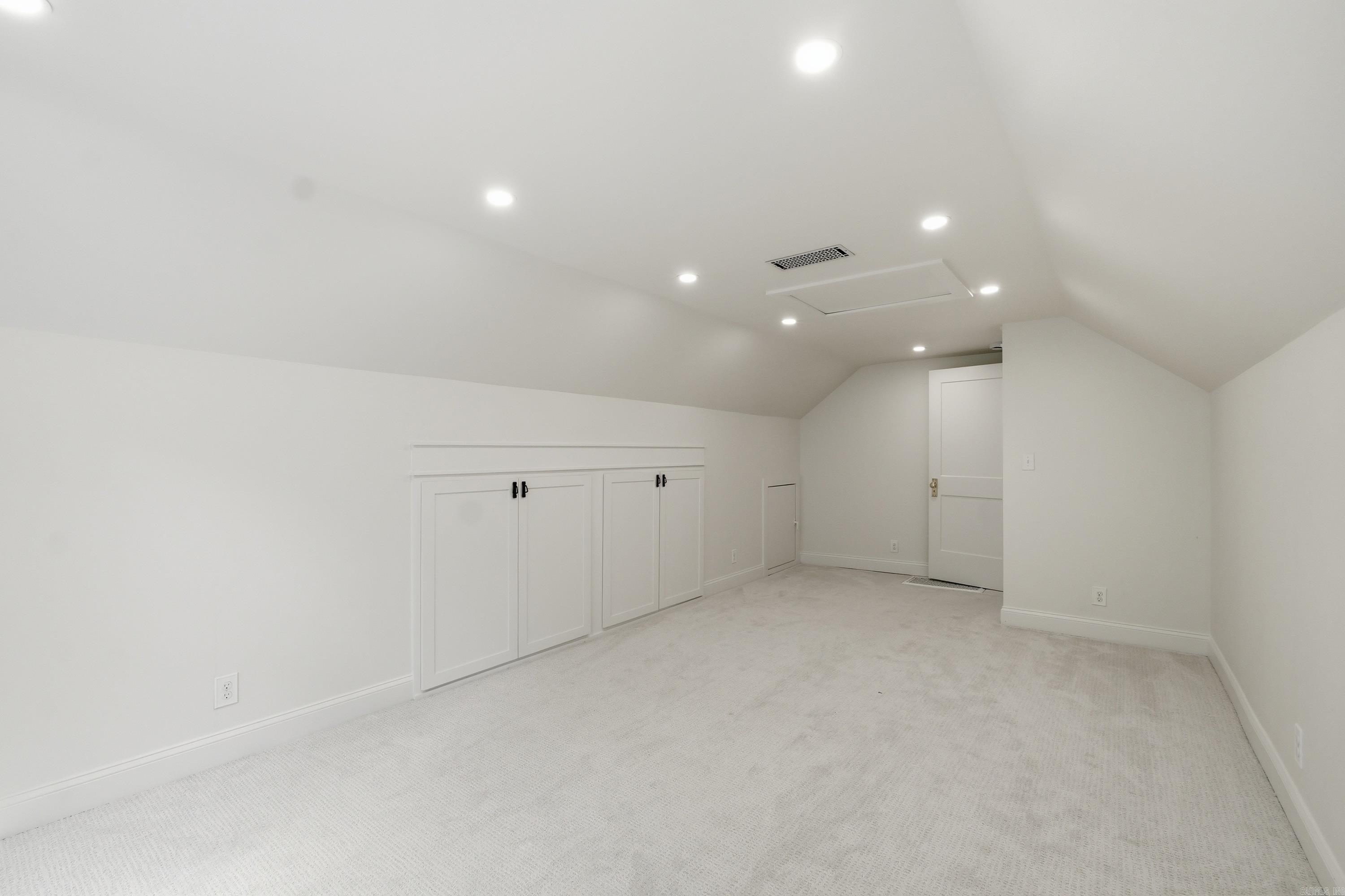 5117 Cantrell Road Property Photo 39