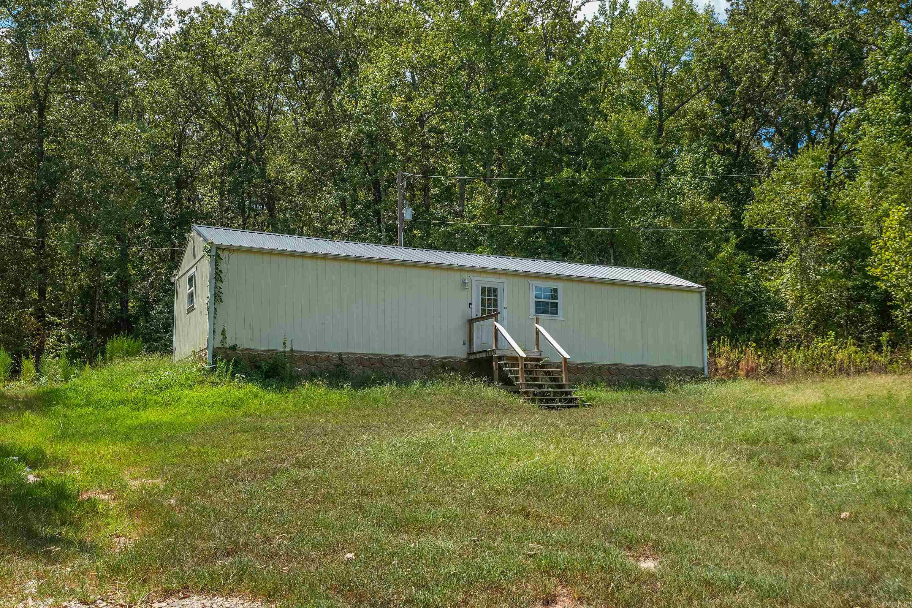 701 Peach Drive Property Photo 32