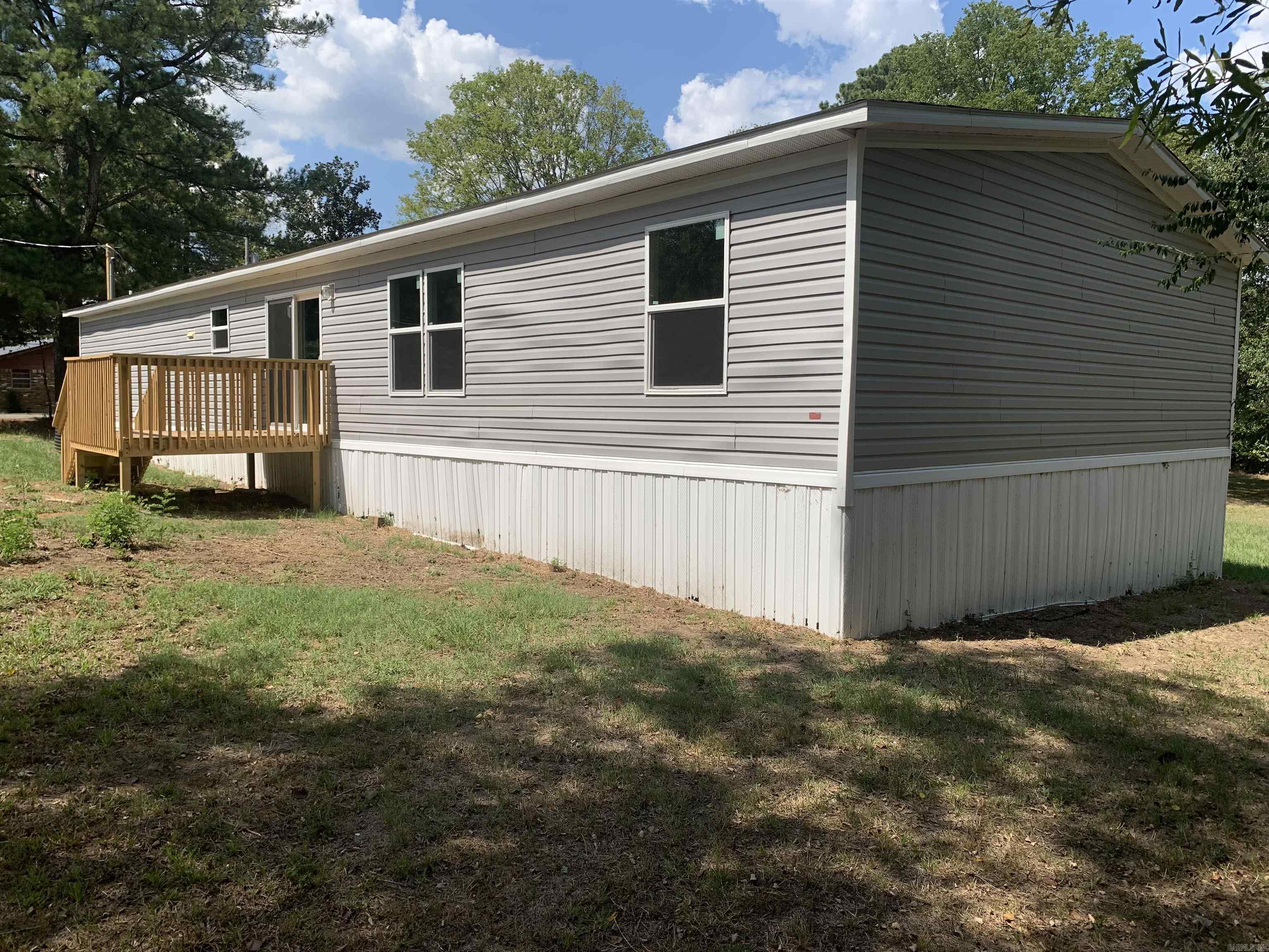 1005 S Bradley Street Property Photo 24