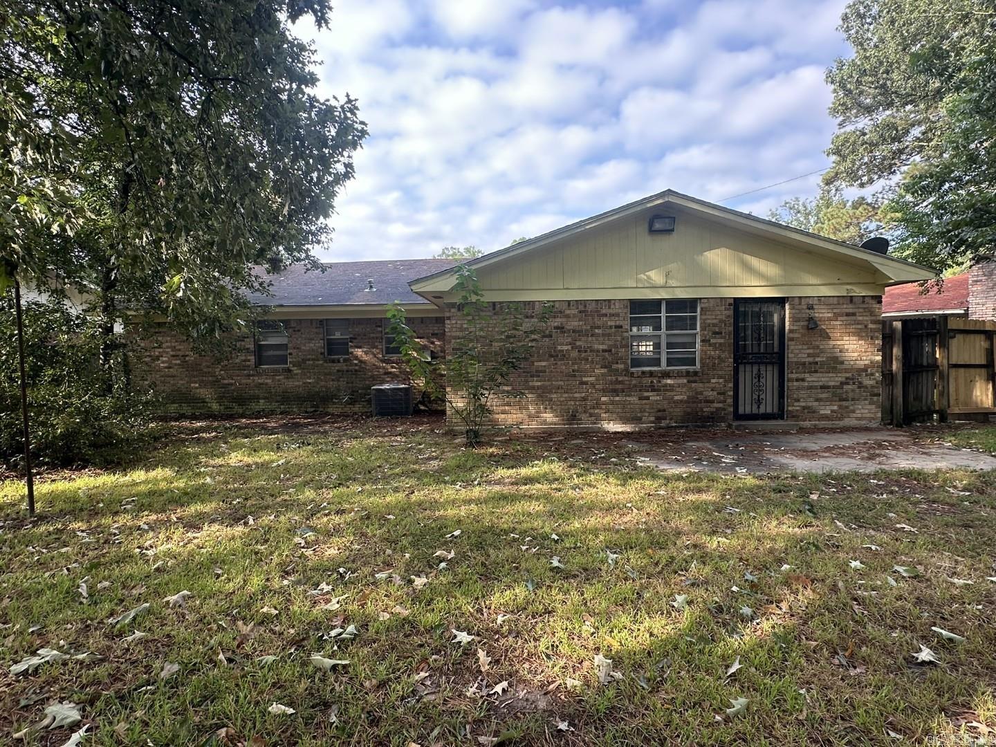 2903 Taylor Drive Property Photo 5