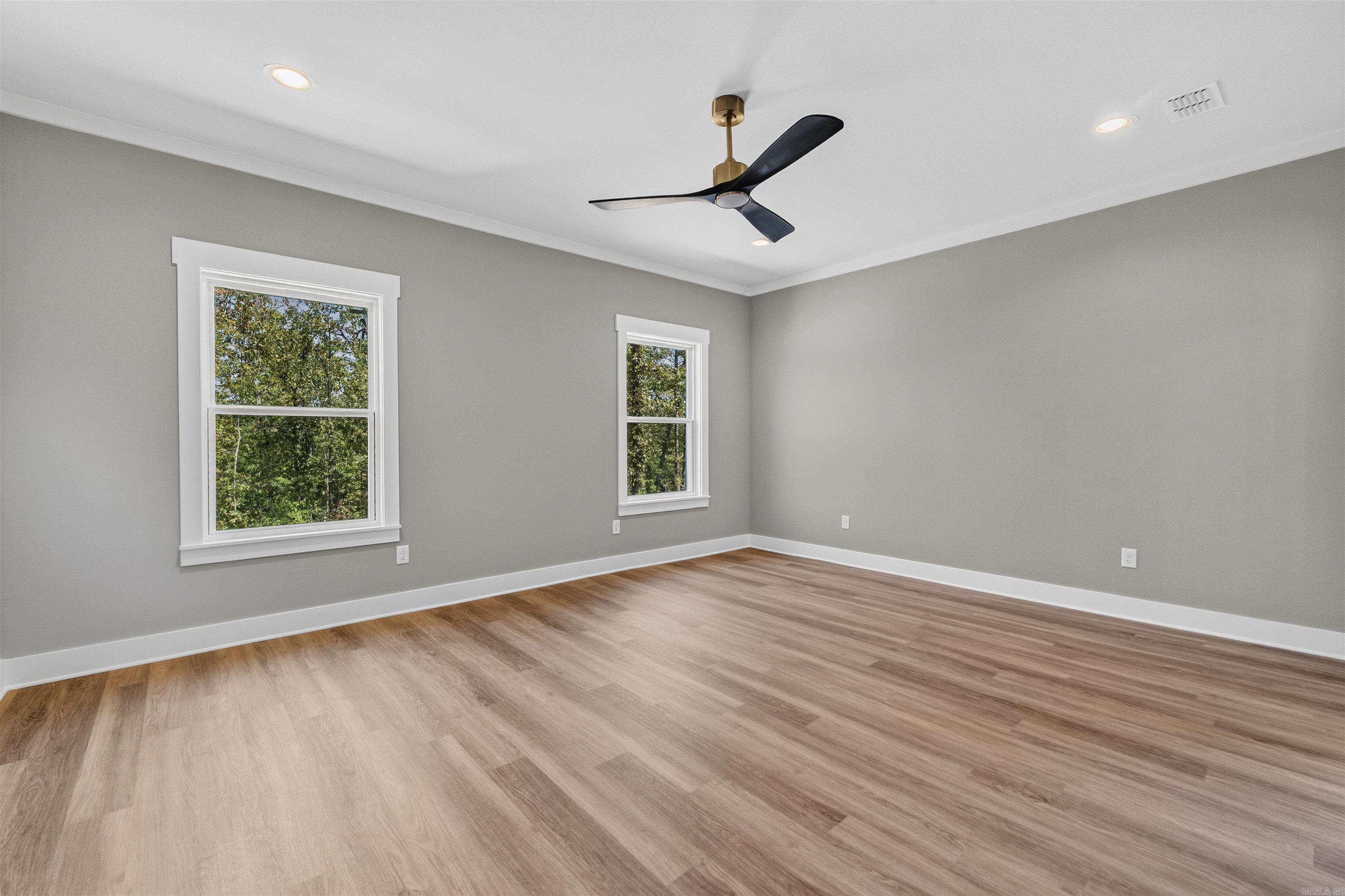540 Valley Oak Drive Property Photo 16