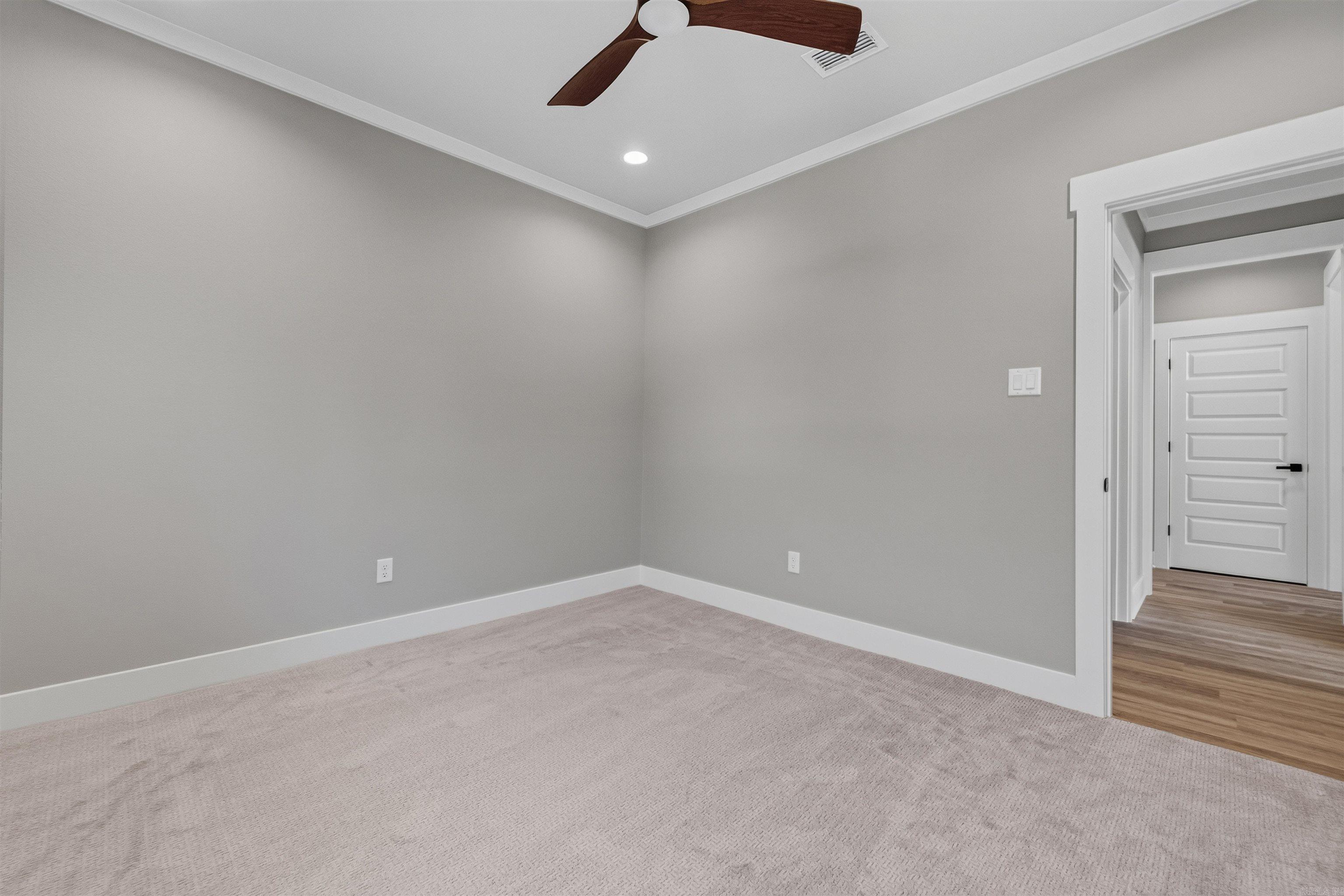 540 Valley Oak Drive Property Photo 36
