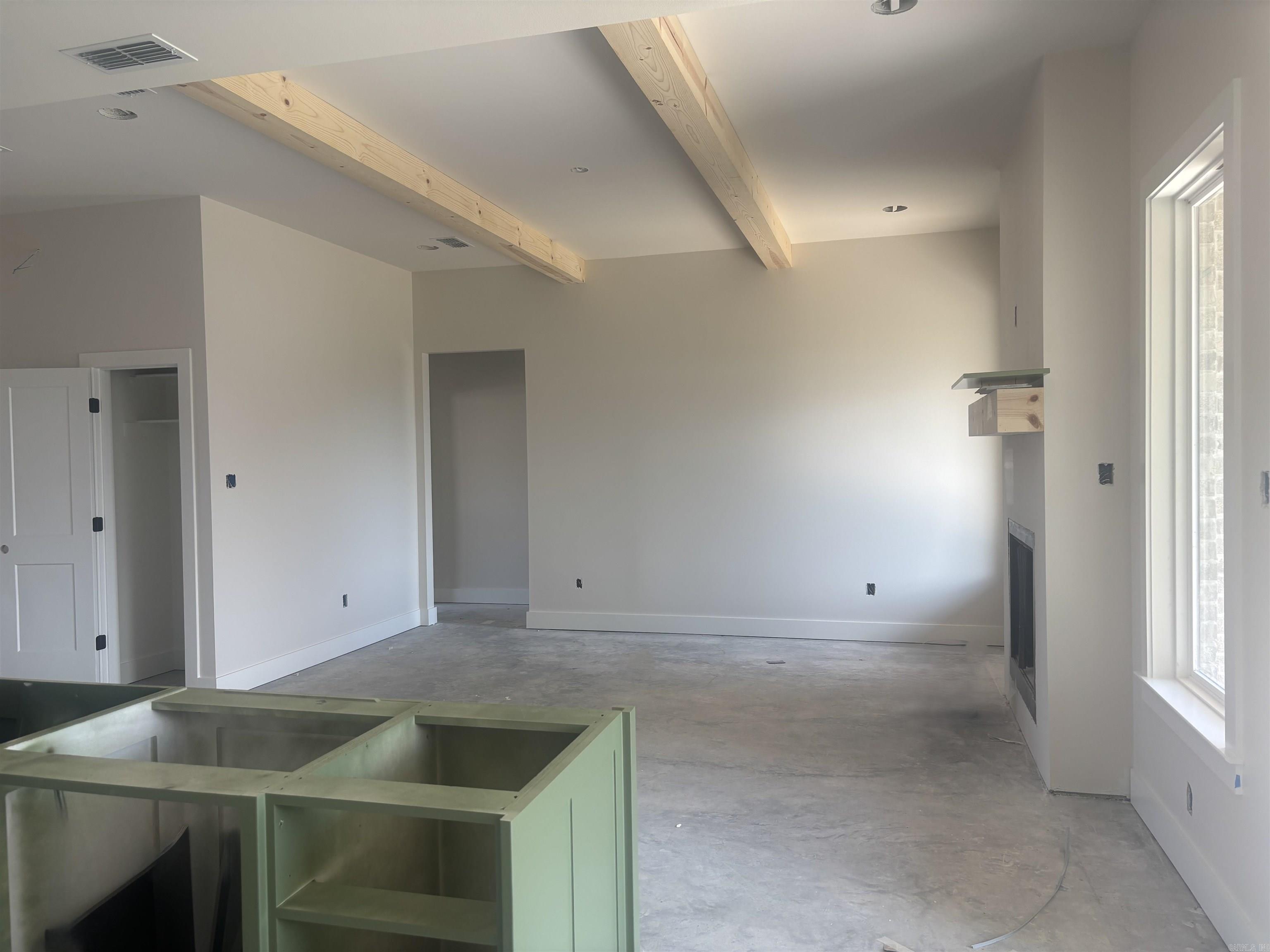 107 Dylan Drive Property Photo 5