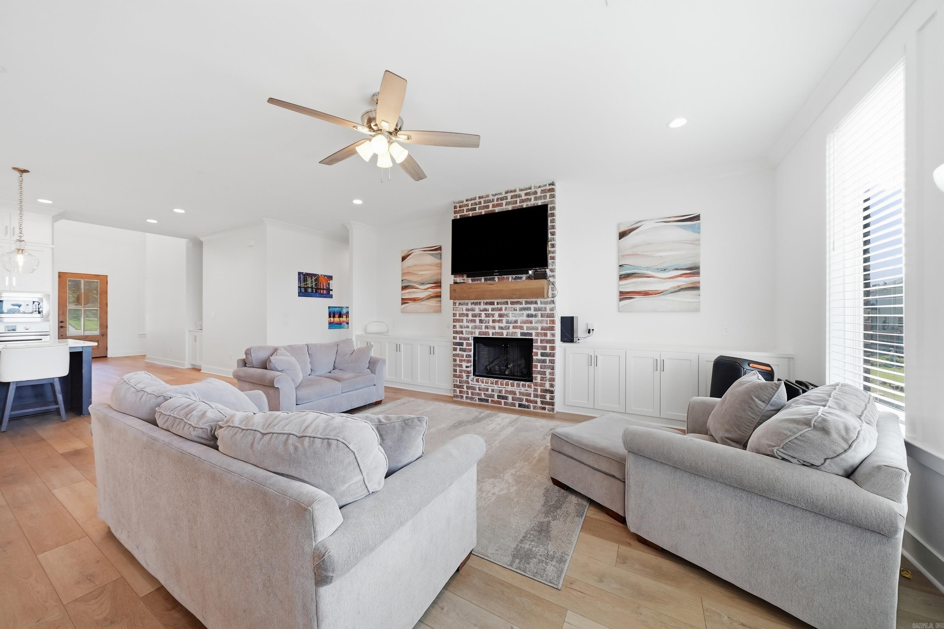 9740 Cliffside Drive Property Photo 42