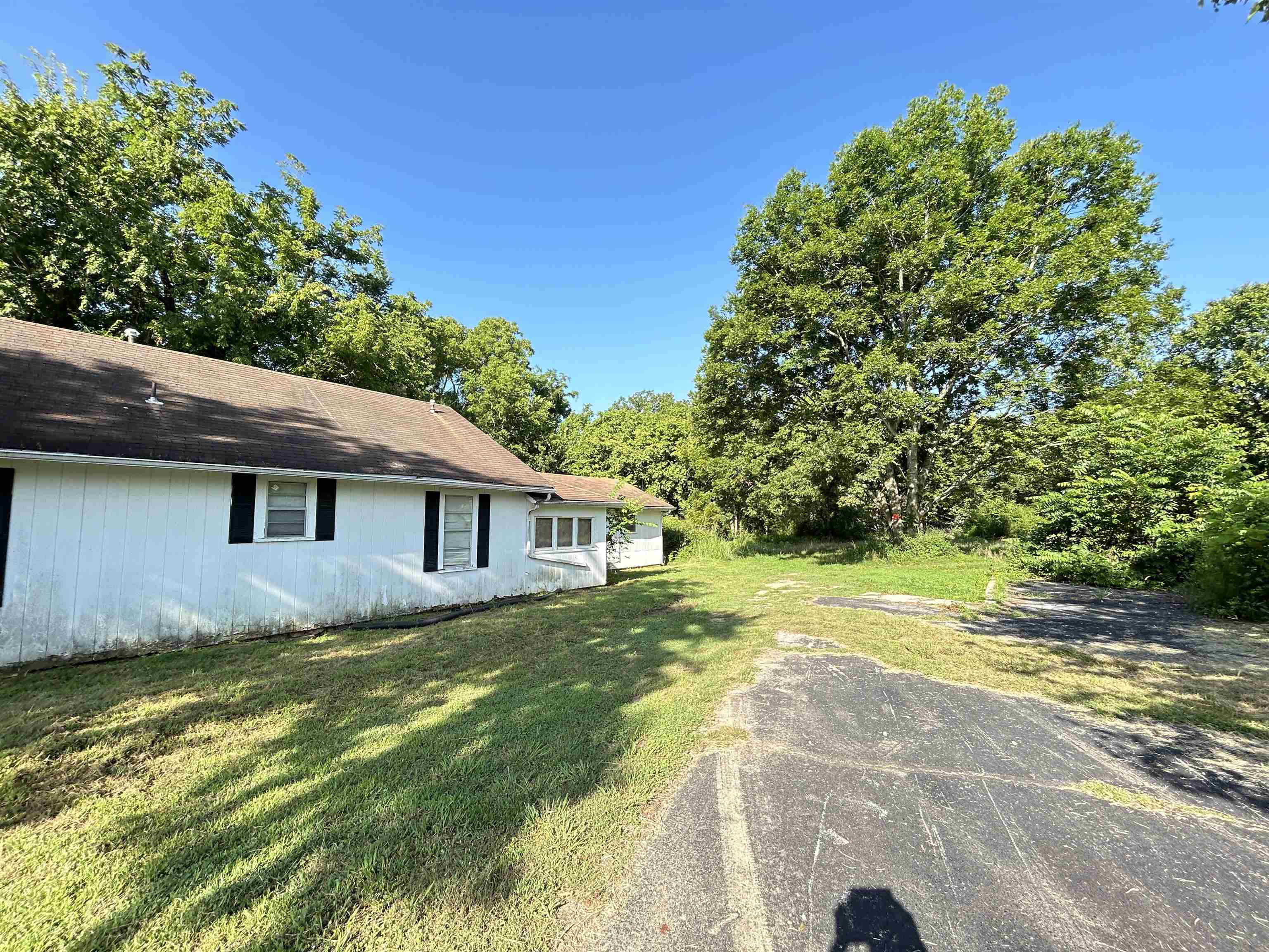 673/681 Ash Flat Drive Property Photo 6