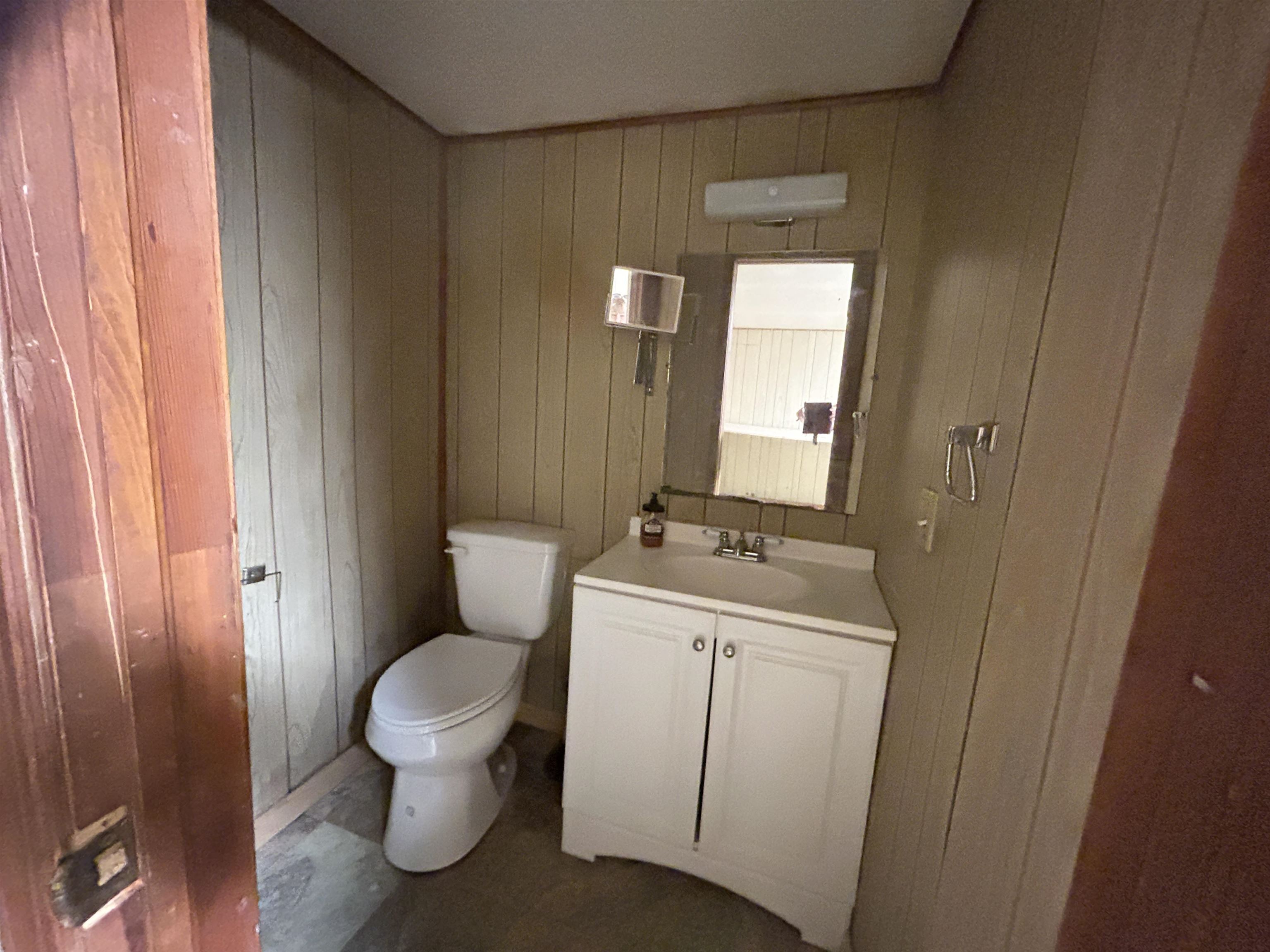 673/681 Ash Flat Drive Property Photo 17