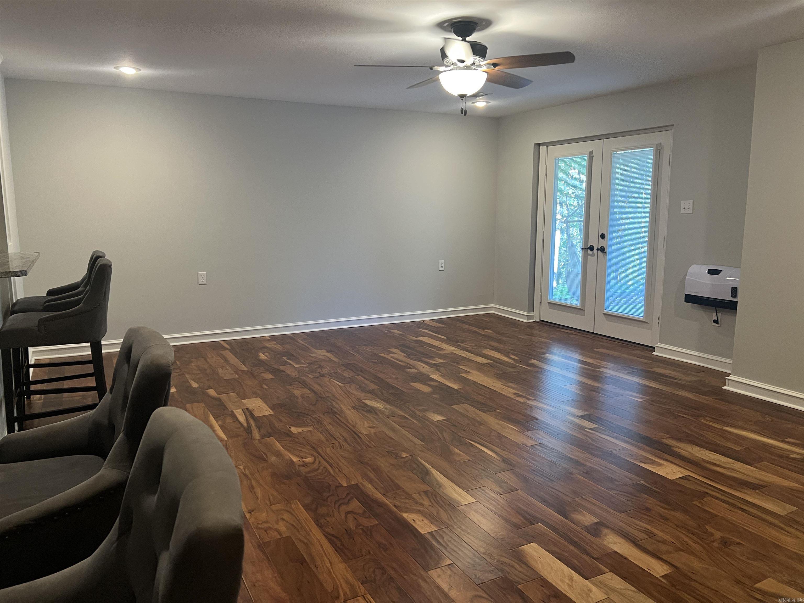2730 Collins Property Photo 26