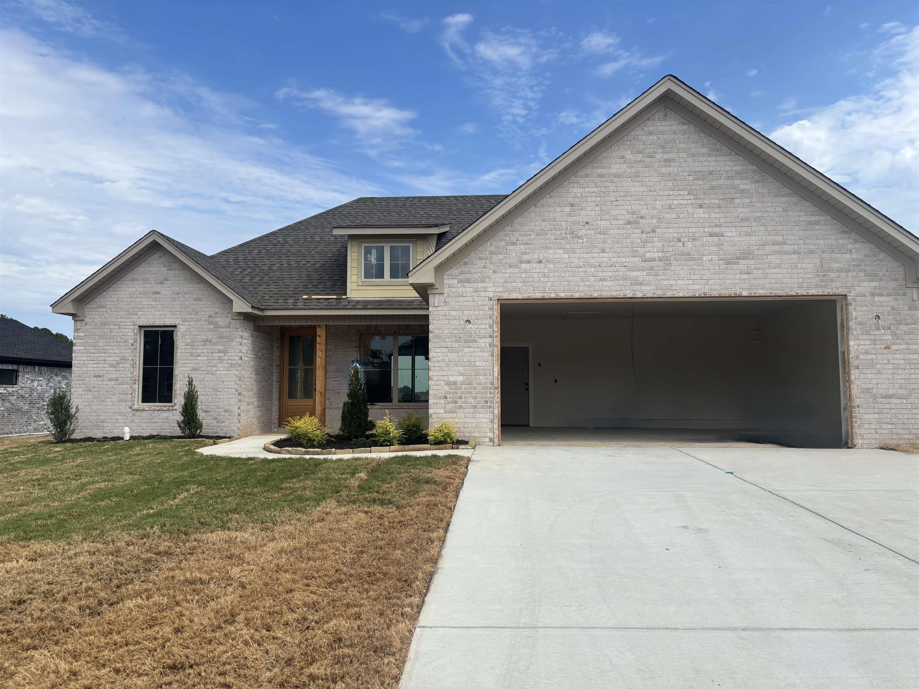 101 Dylan Drive Property Photo 1