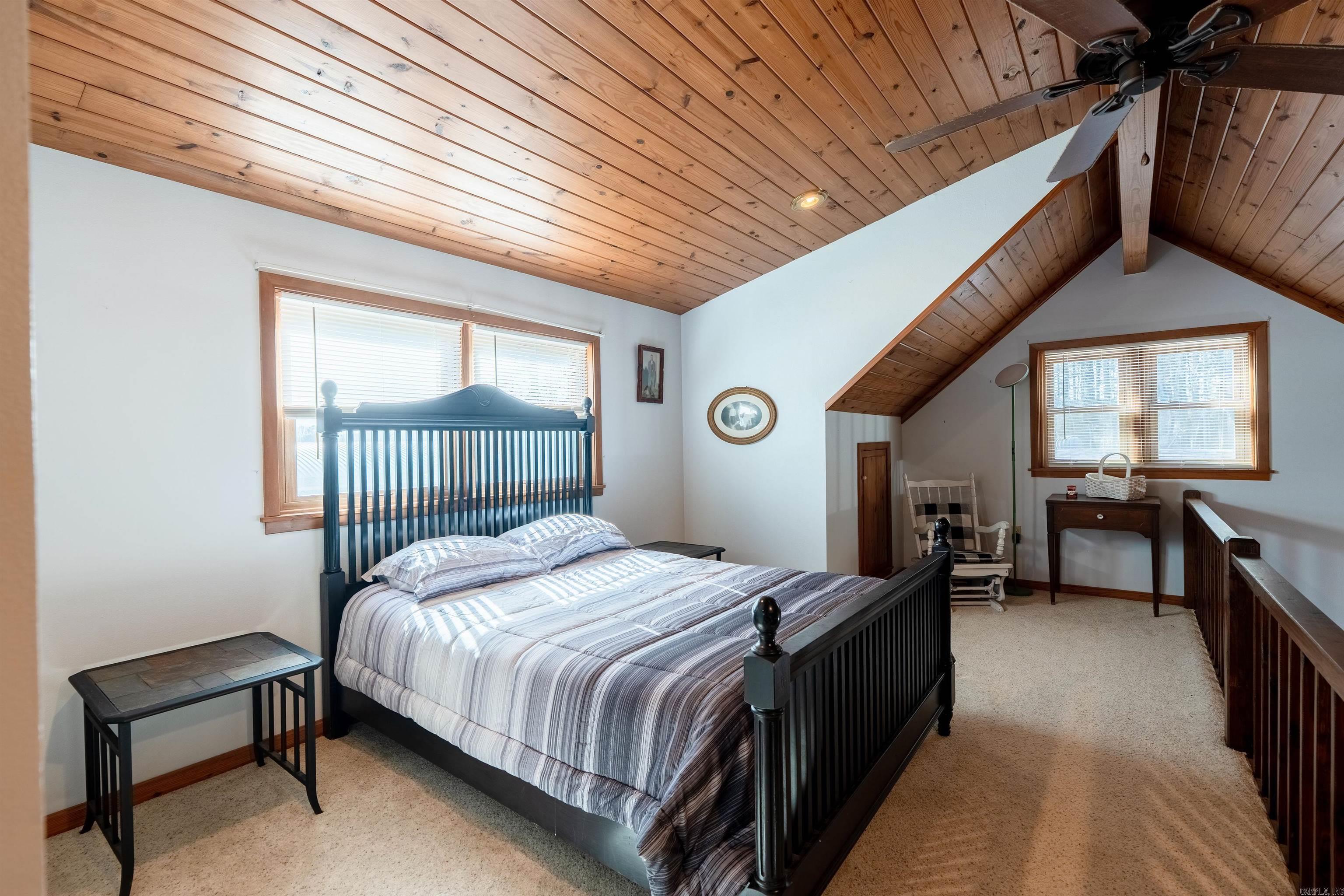 54 Woodland Cove Drive Property Photo 26