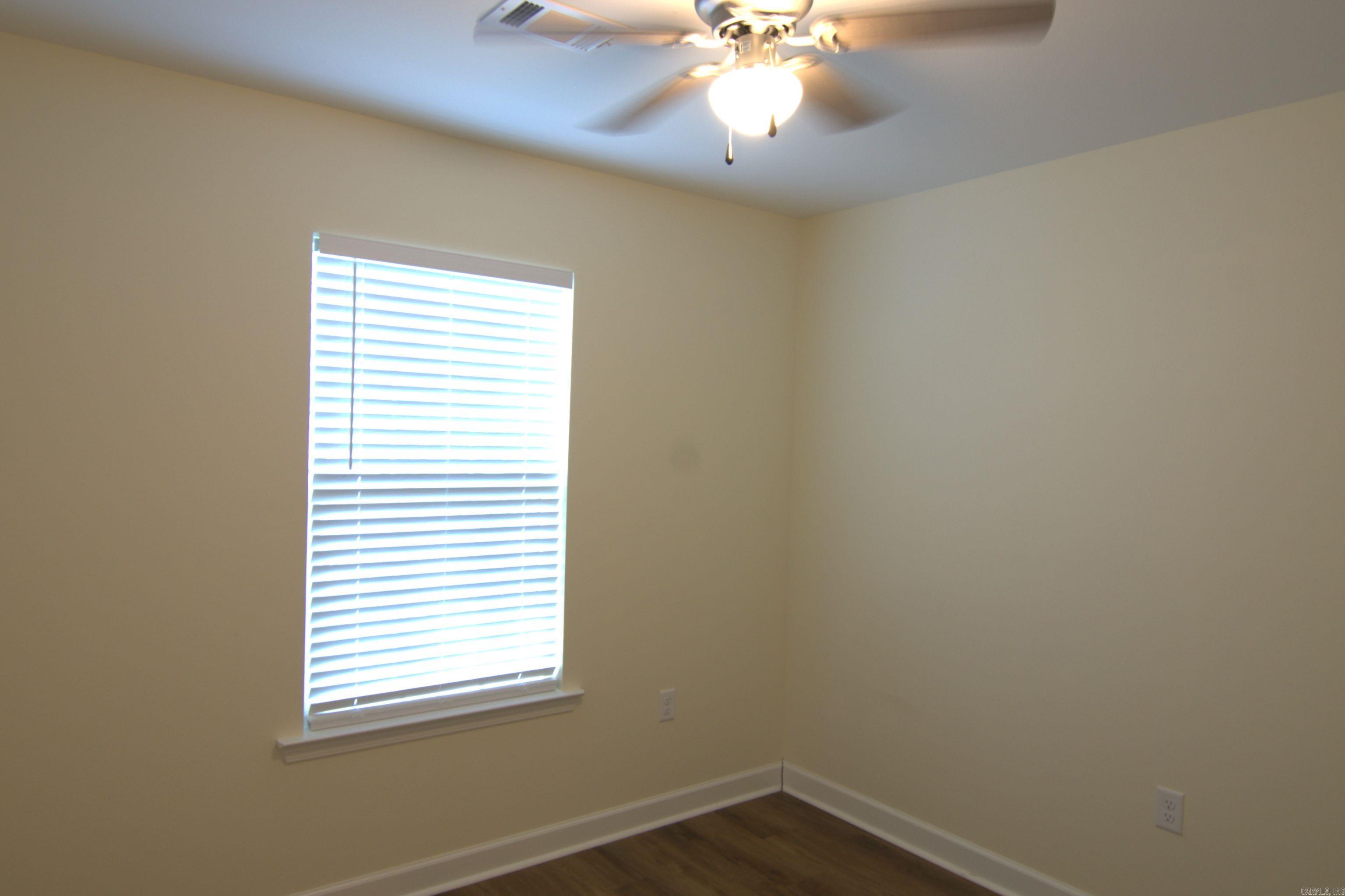 219 Washington Street Property Photo 11