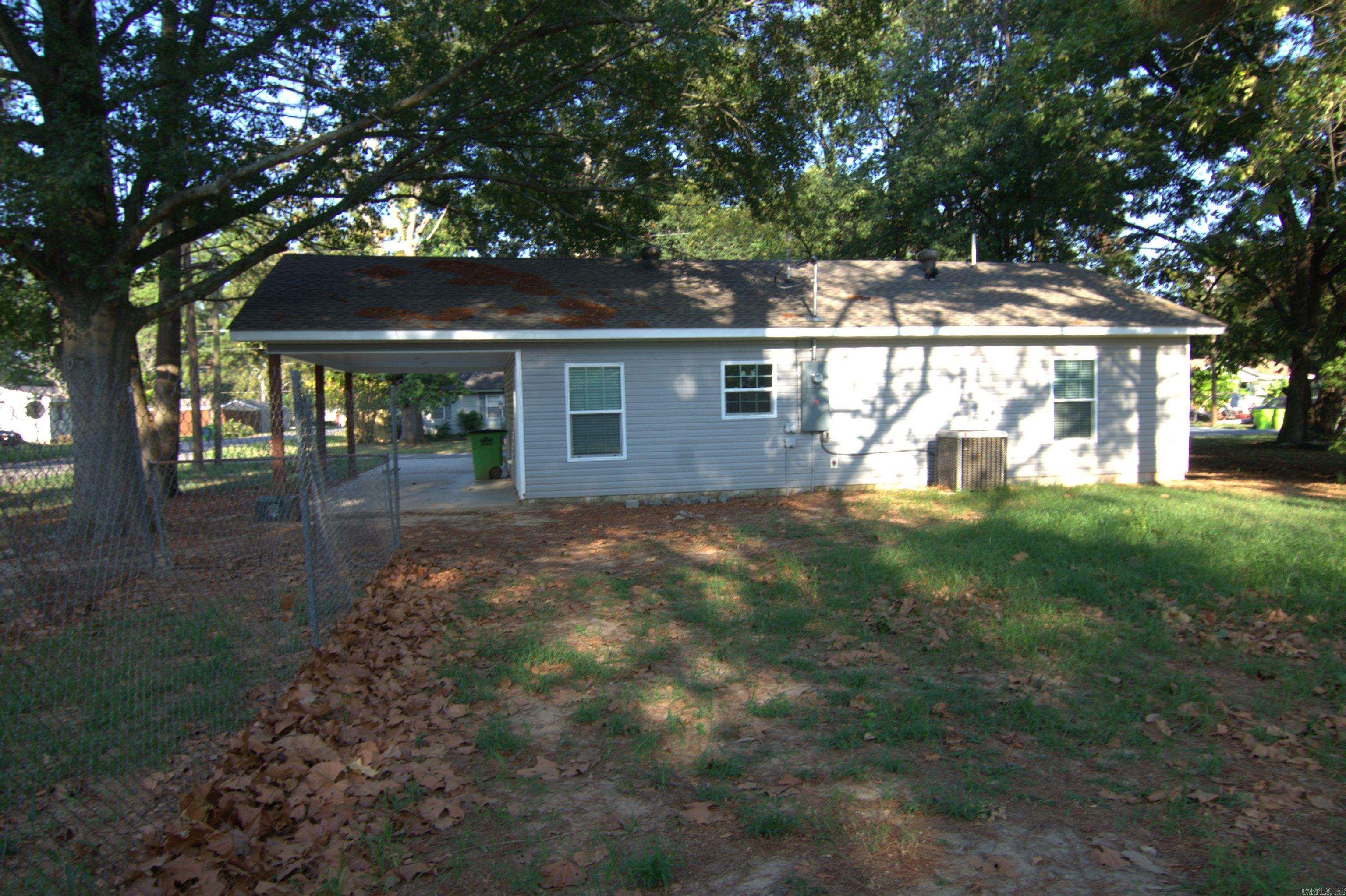 219 Washington Street Property Photo 15