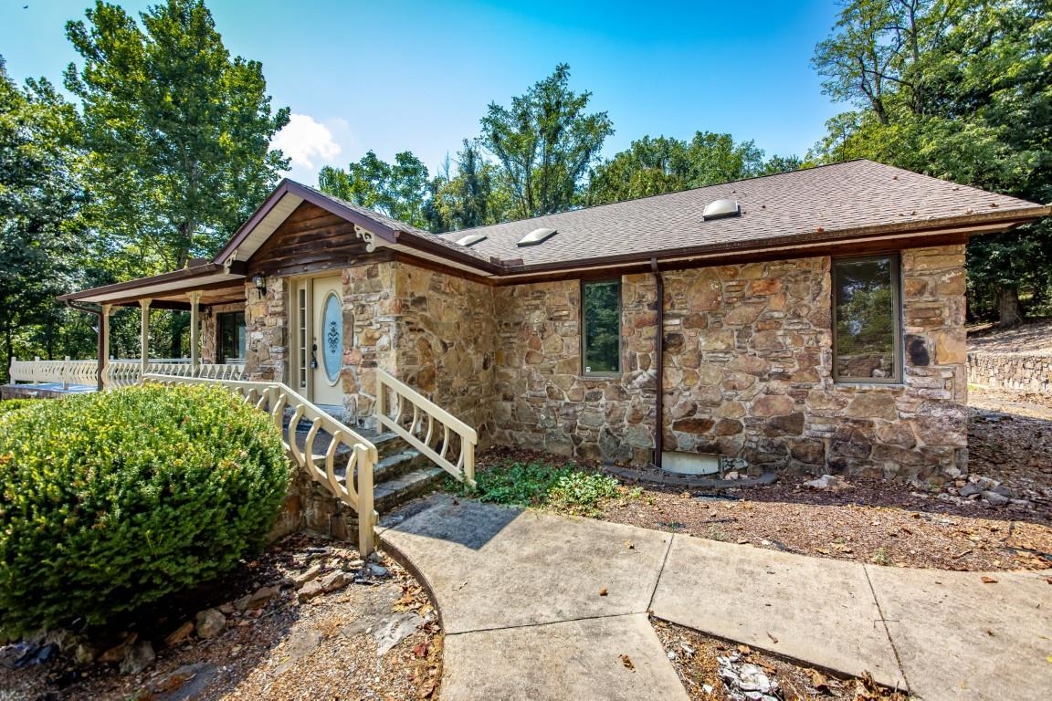 1223 Eagle Point Road Property Photo 4