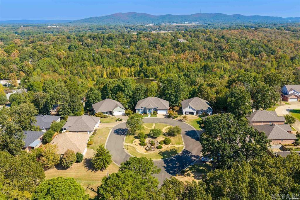 116 Garden View Circle Property Photo 2