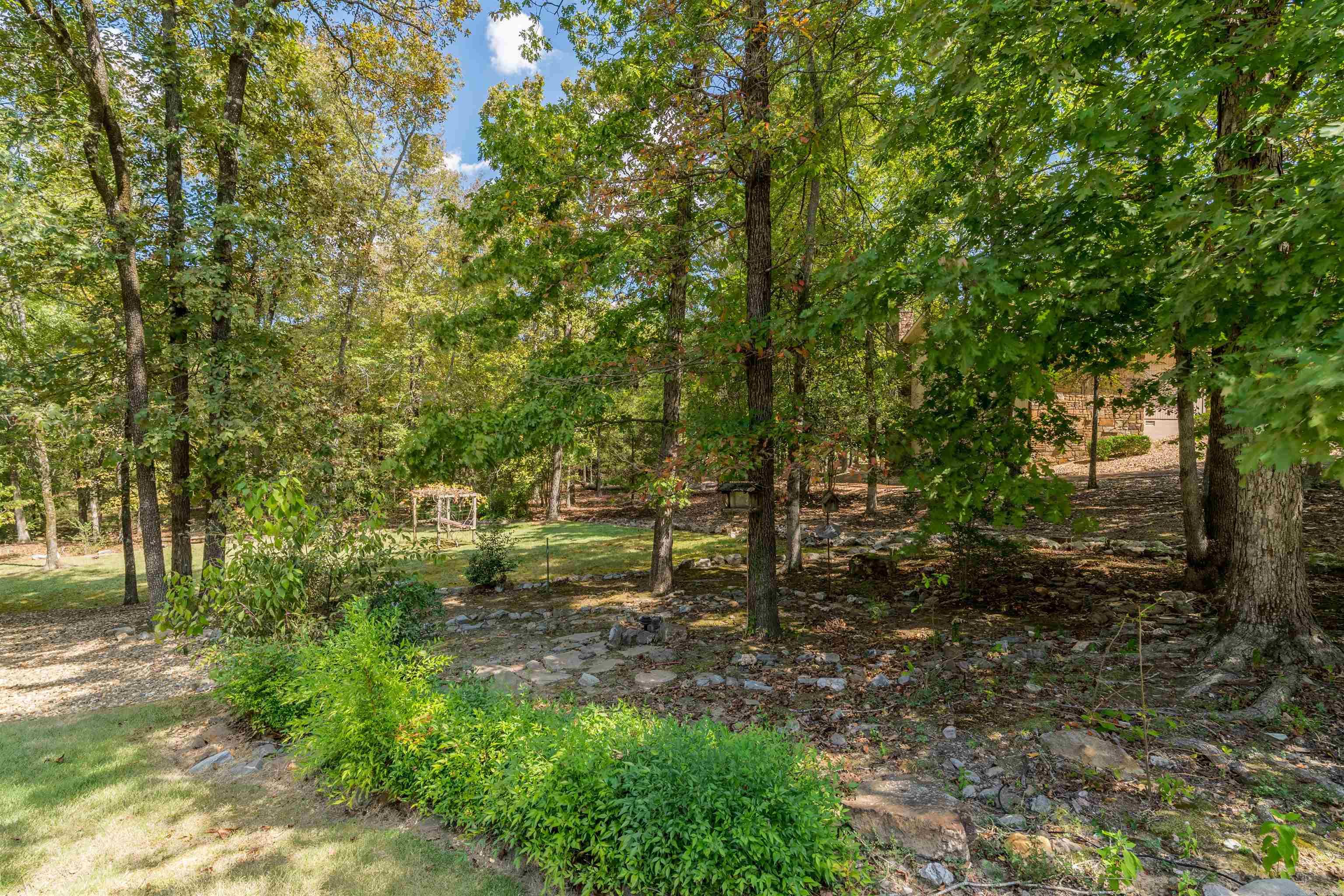 9 Gorrion Lane Property Photo 12