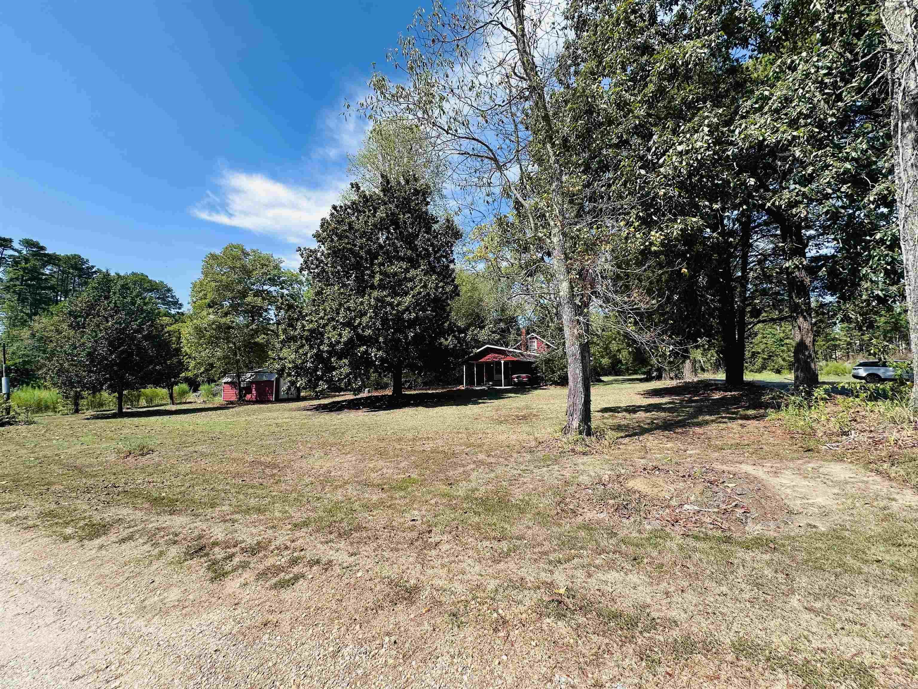 5505 N Detonti Property Photo 6