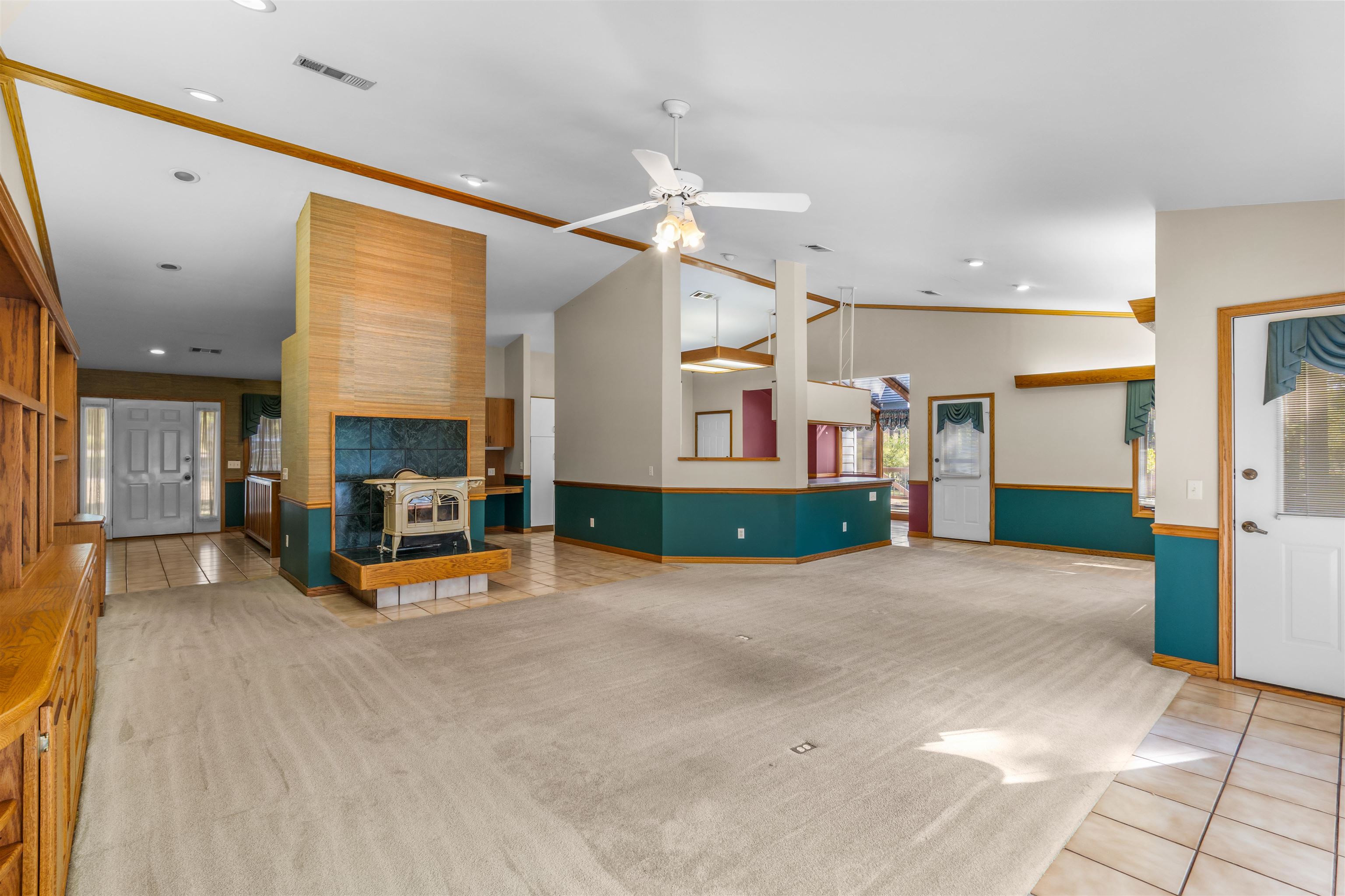 336 Red Lane Property Photo 4
