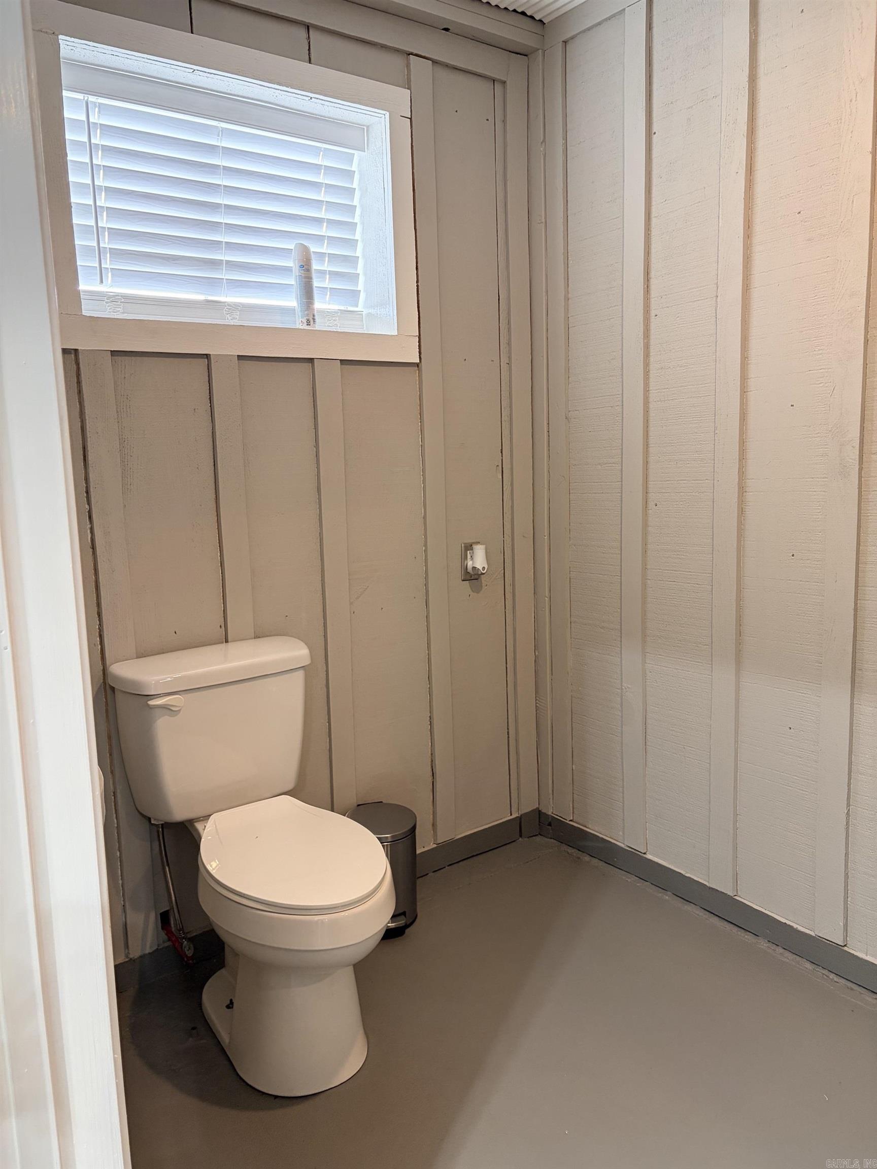 960 65 B Highway Property Photo 11