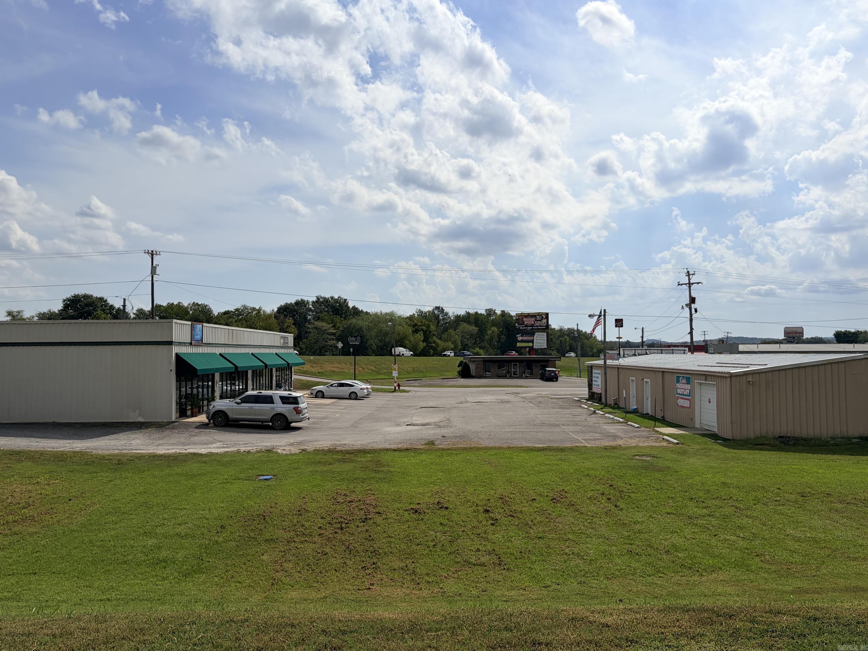 960 65 B Highway Property Photo 22
