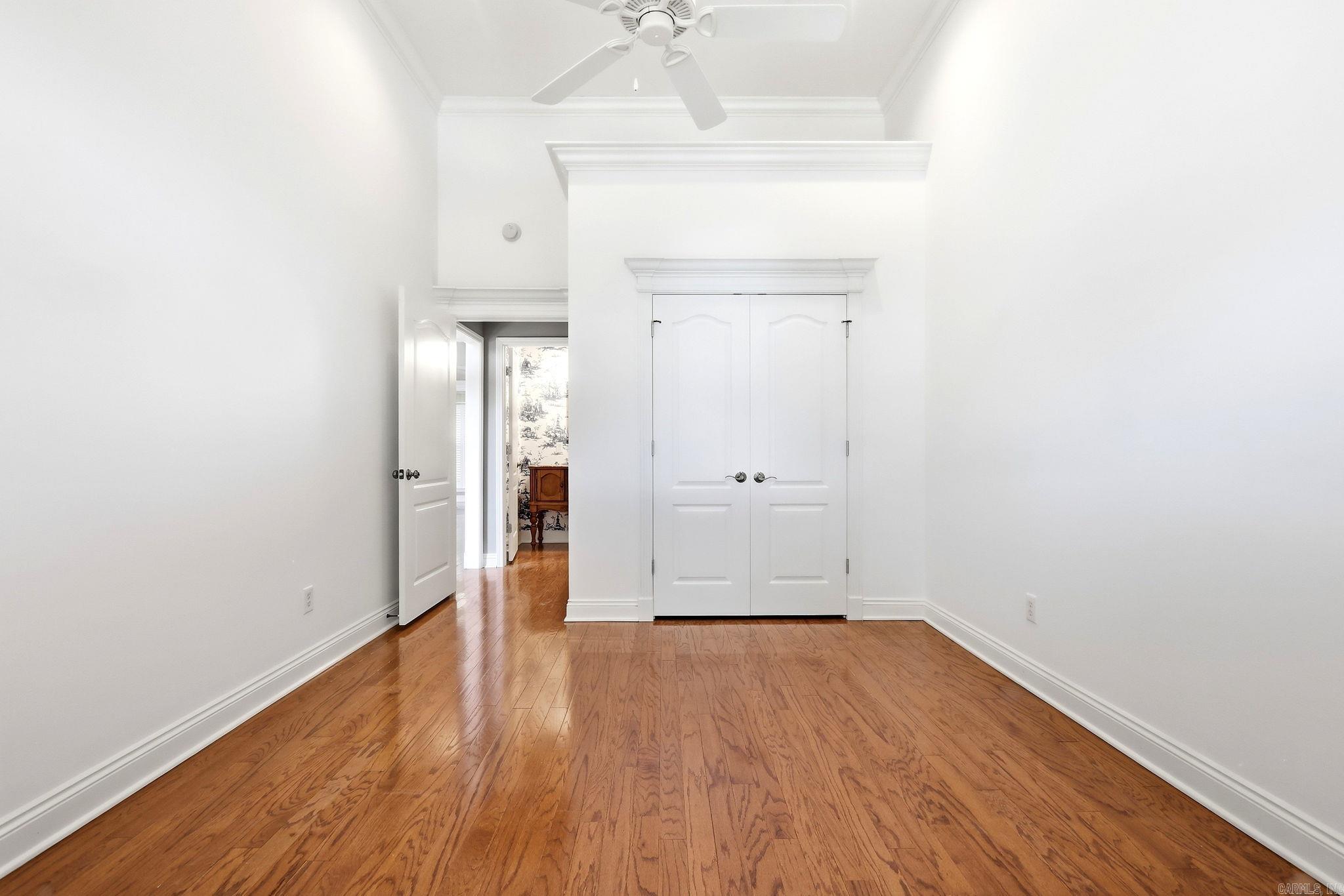 7528 Worth Avenue Property Photo 24