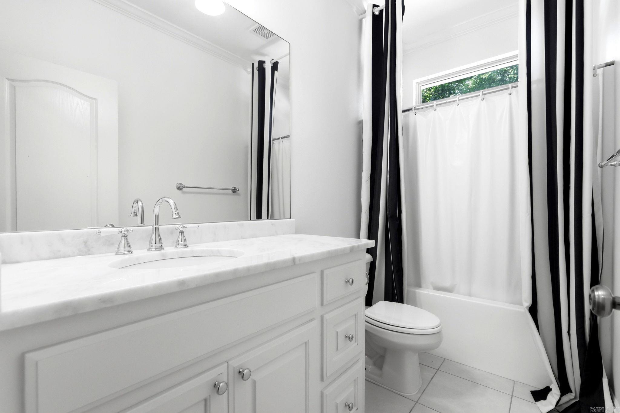7528 Worth Avenue Property Photo 29