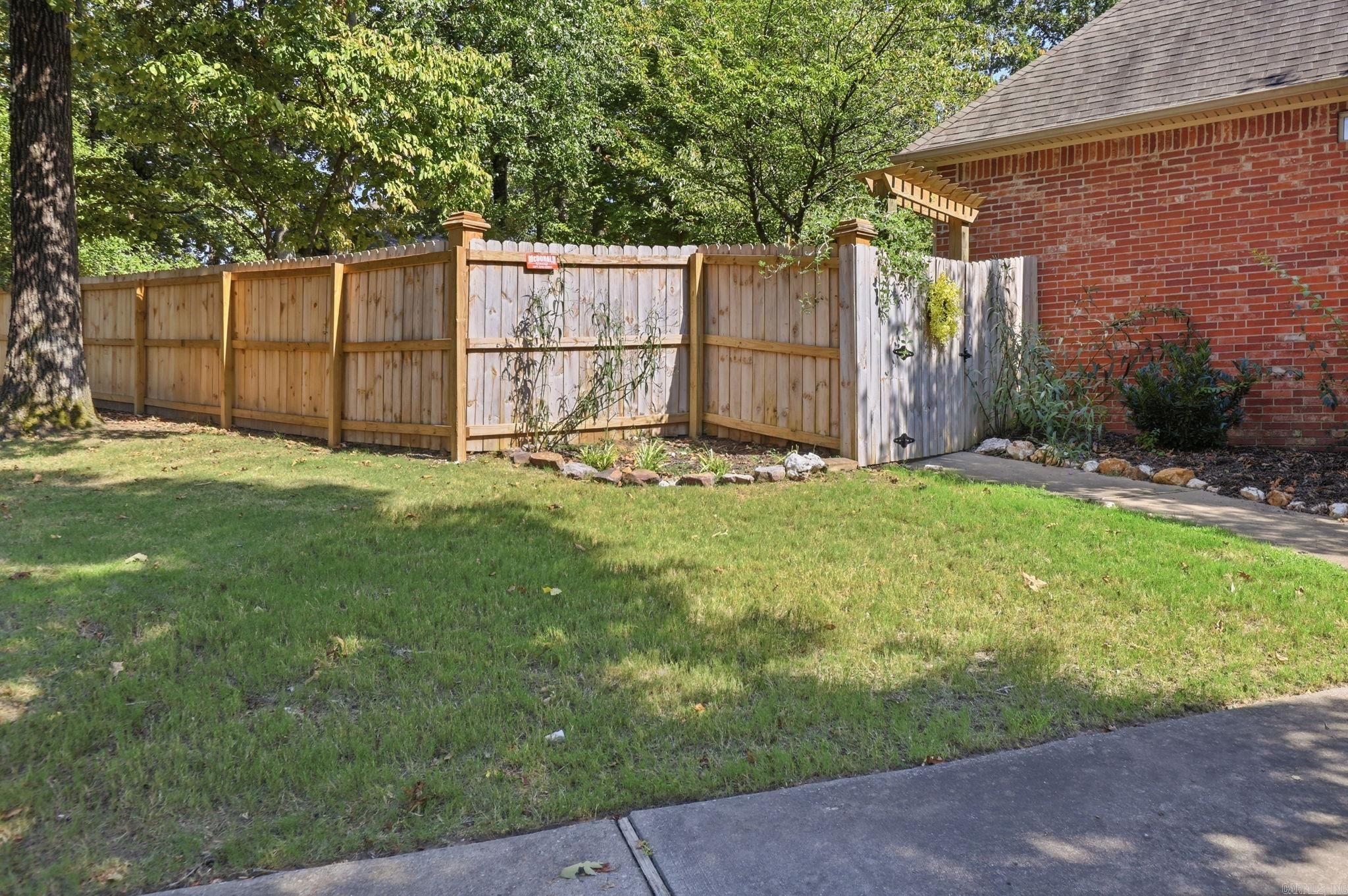 7528 Worth Avenue Property Photo 43