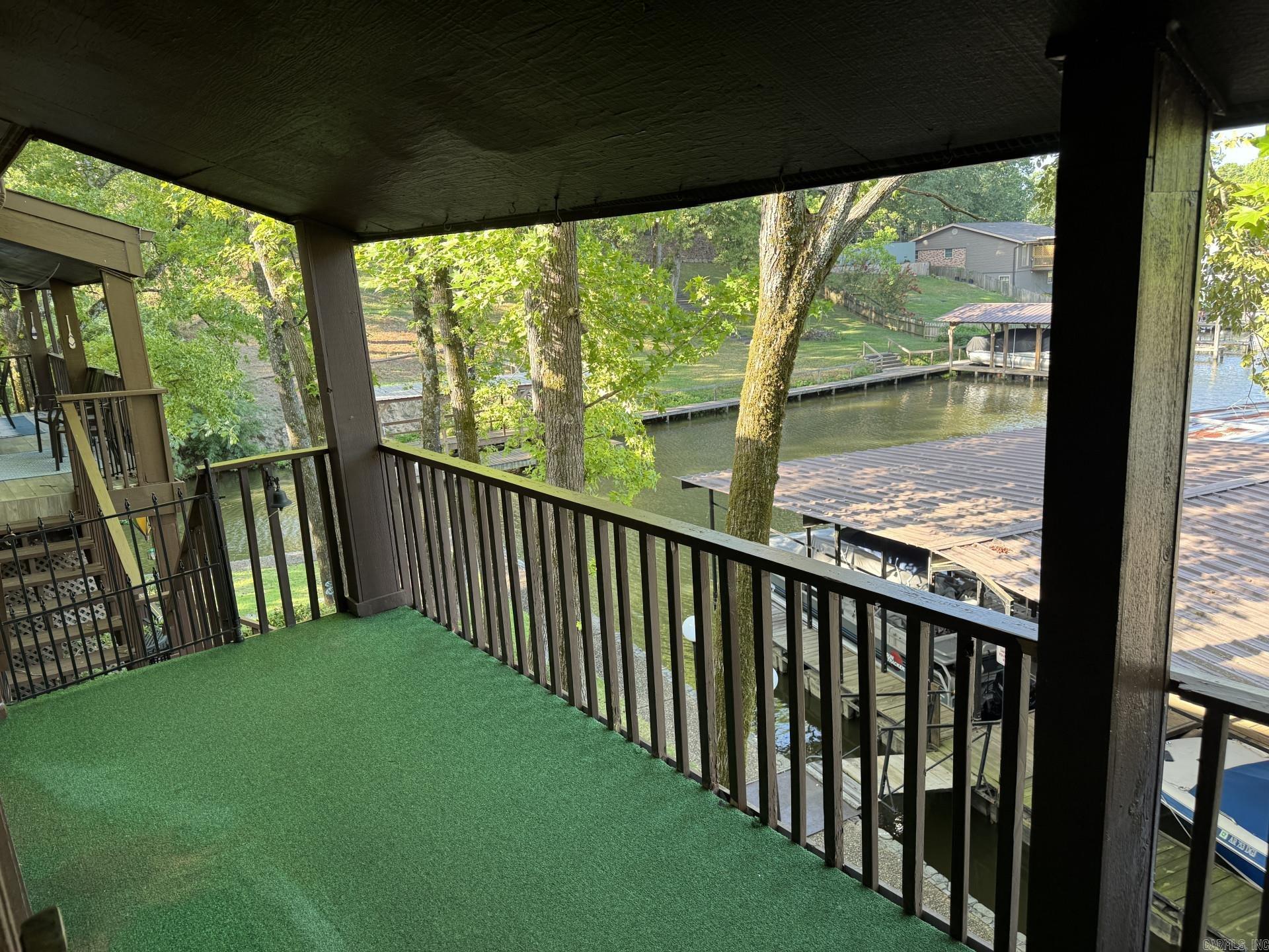 2315 Lakeshore Drive #f3 Property Photo 3