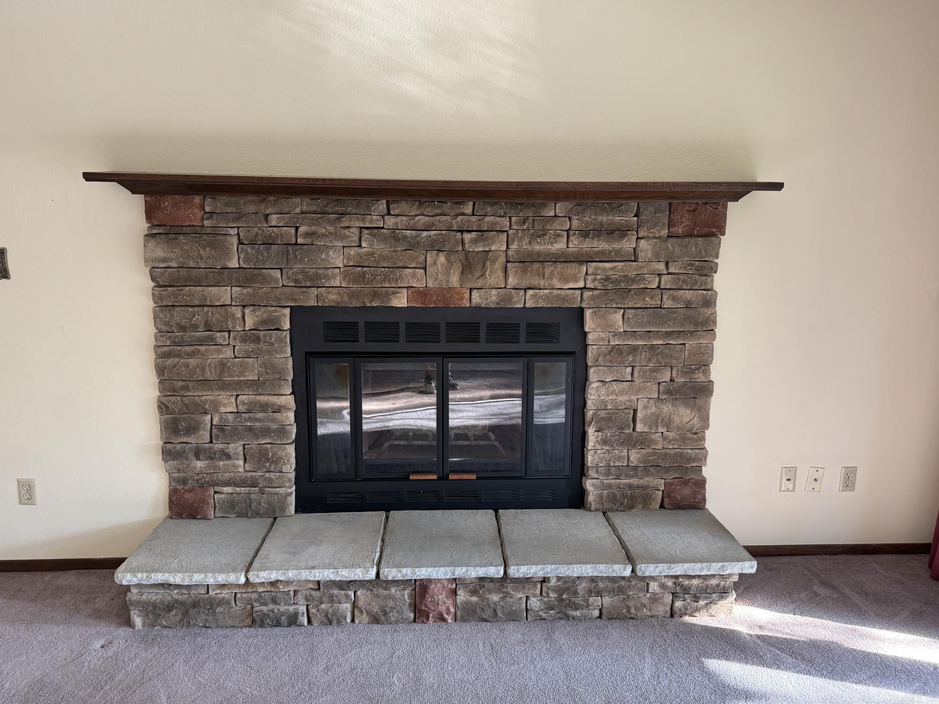 2315 Lakeshore Drive #f3 Property Photo 7