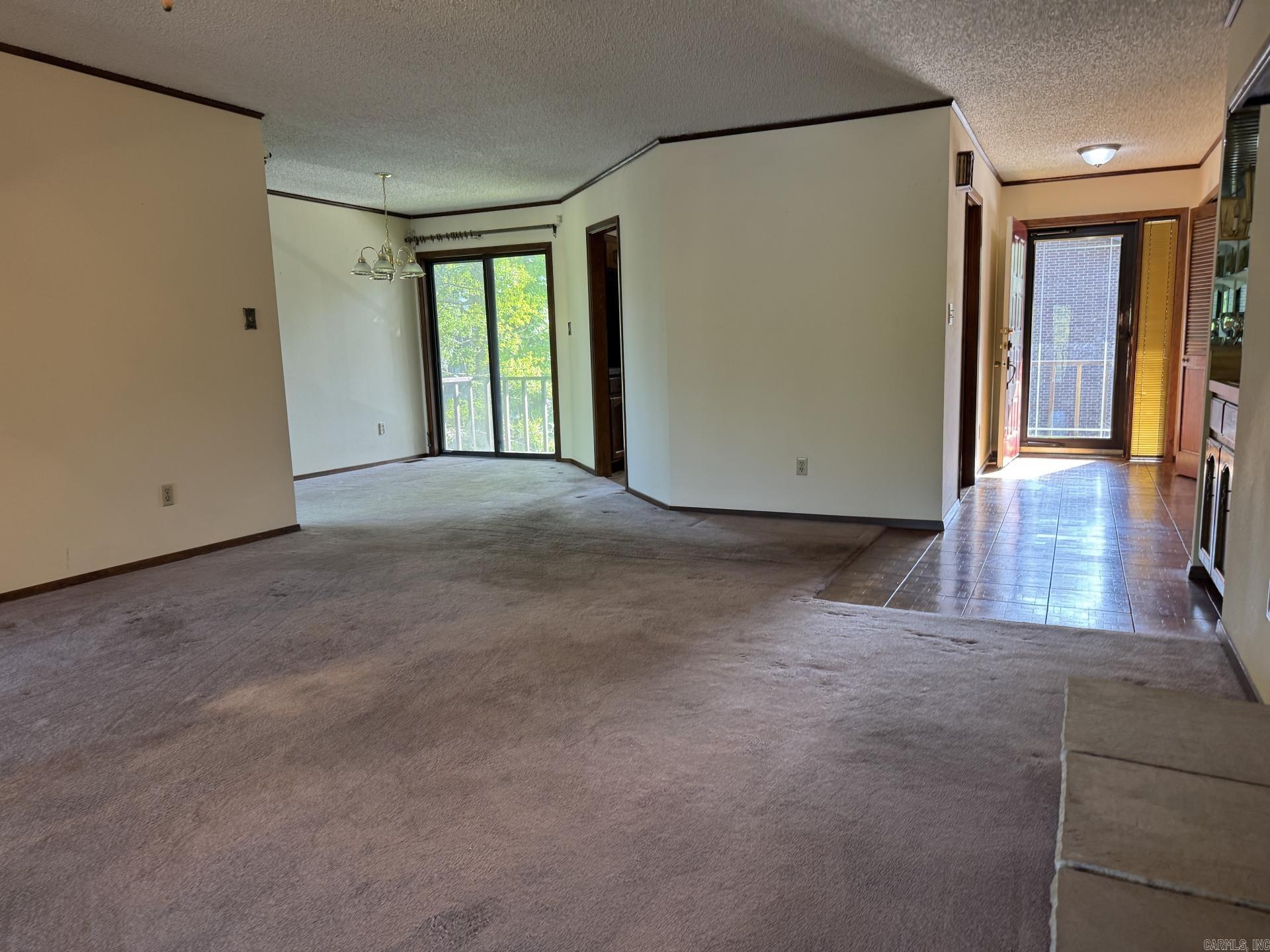 2315 Lakeshore Drive #f3 Property Photo 8