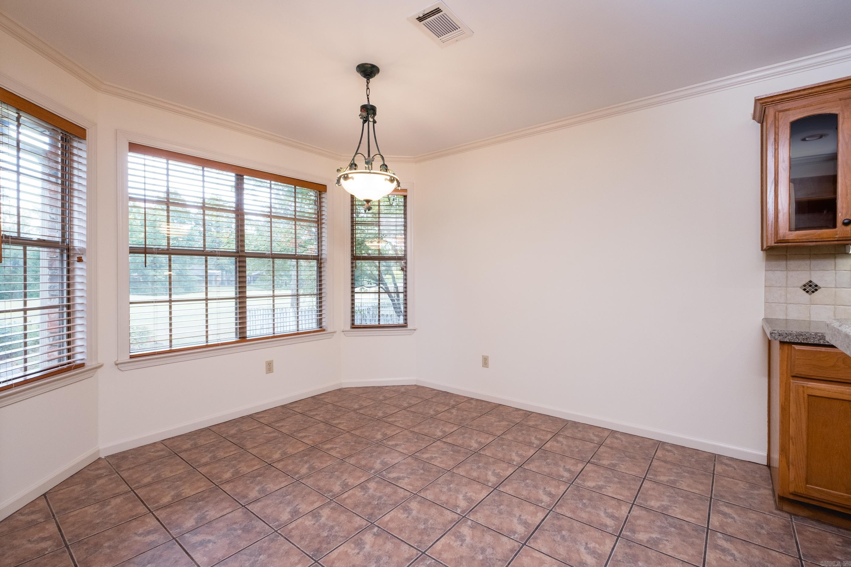 210 Chantilly Circle Property Photo 14