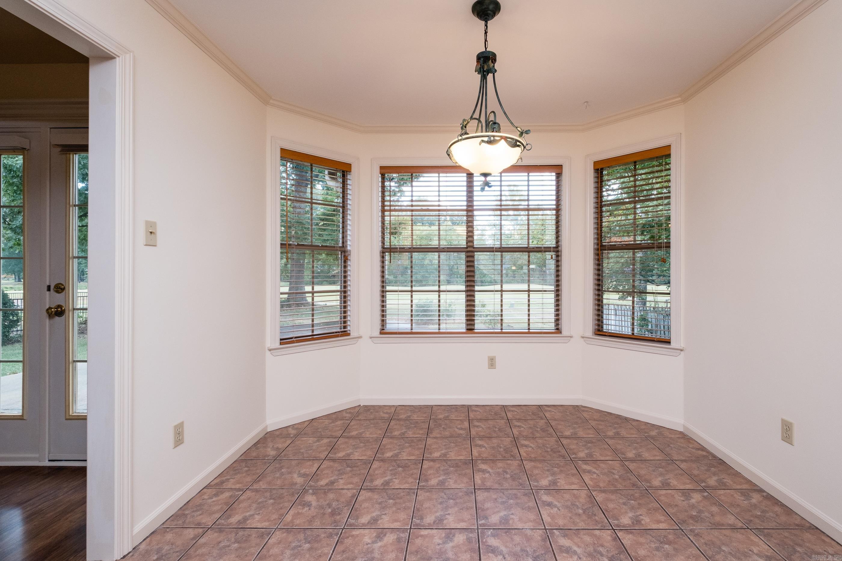 210 Chantilly Circle Property Photo 15