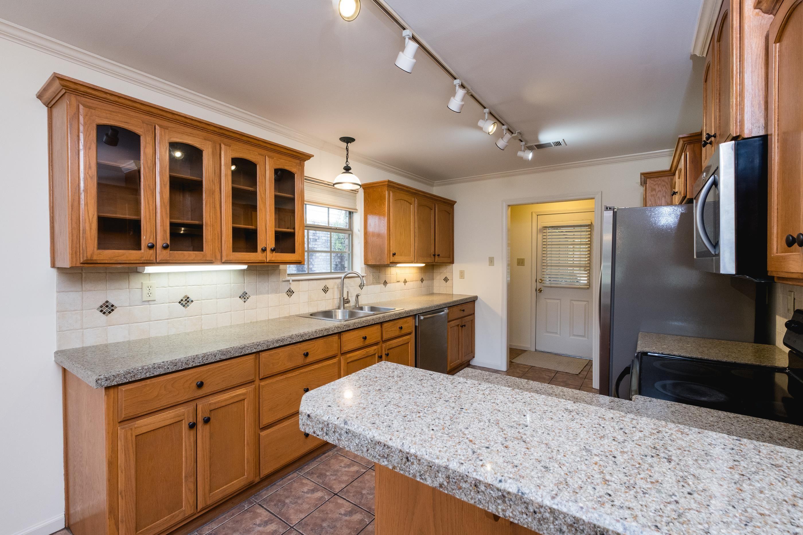 210 Chantilly Circle Property Photo 19