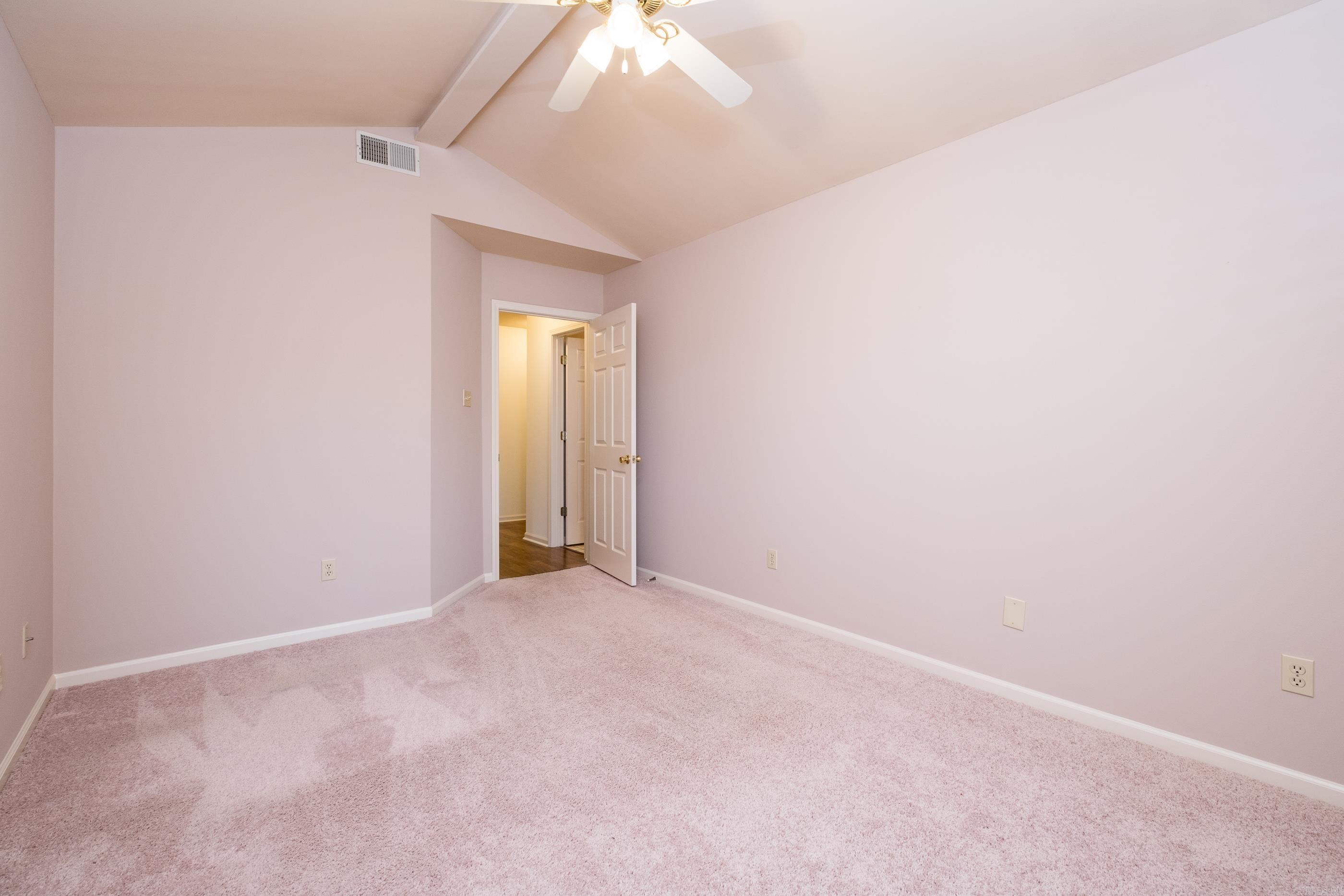 210 Chantilly Circle Property Photo 36