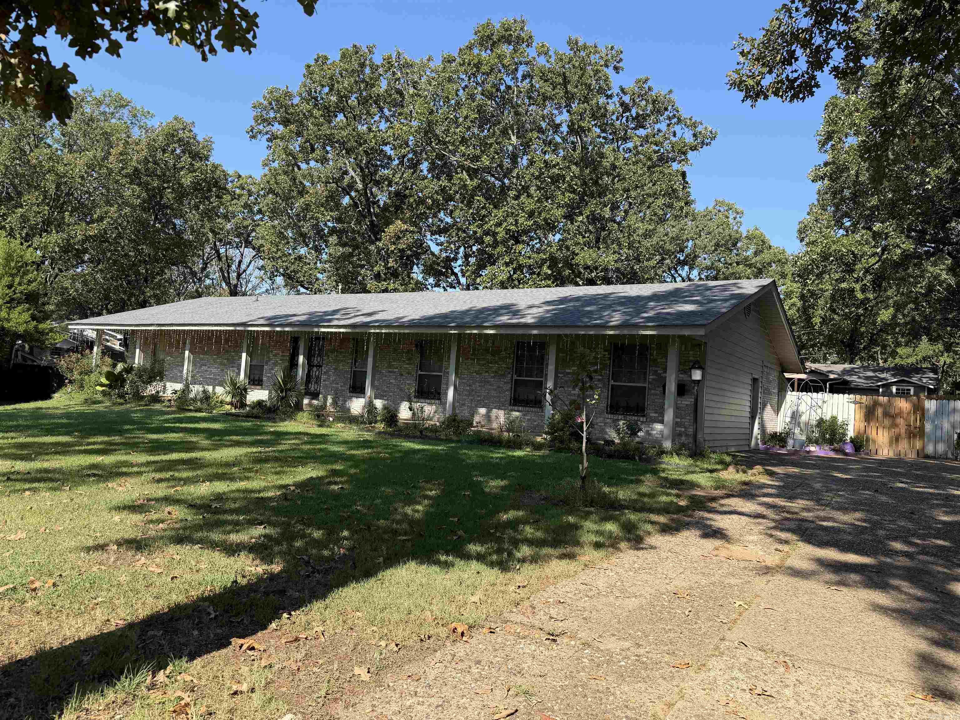 3109 Martineau Place Property Photo 2