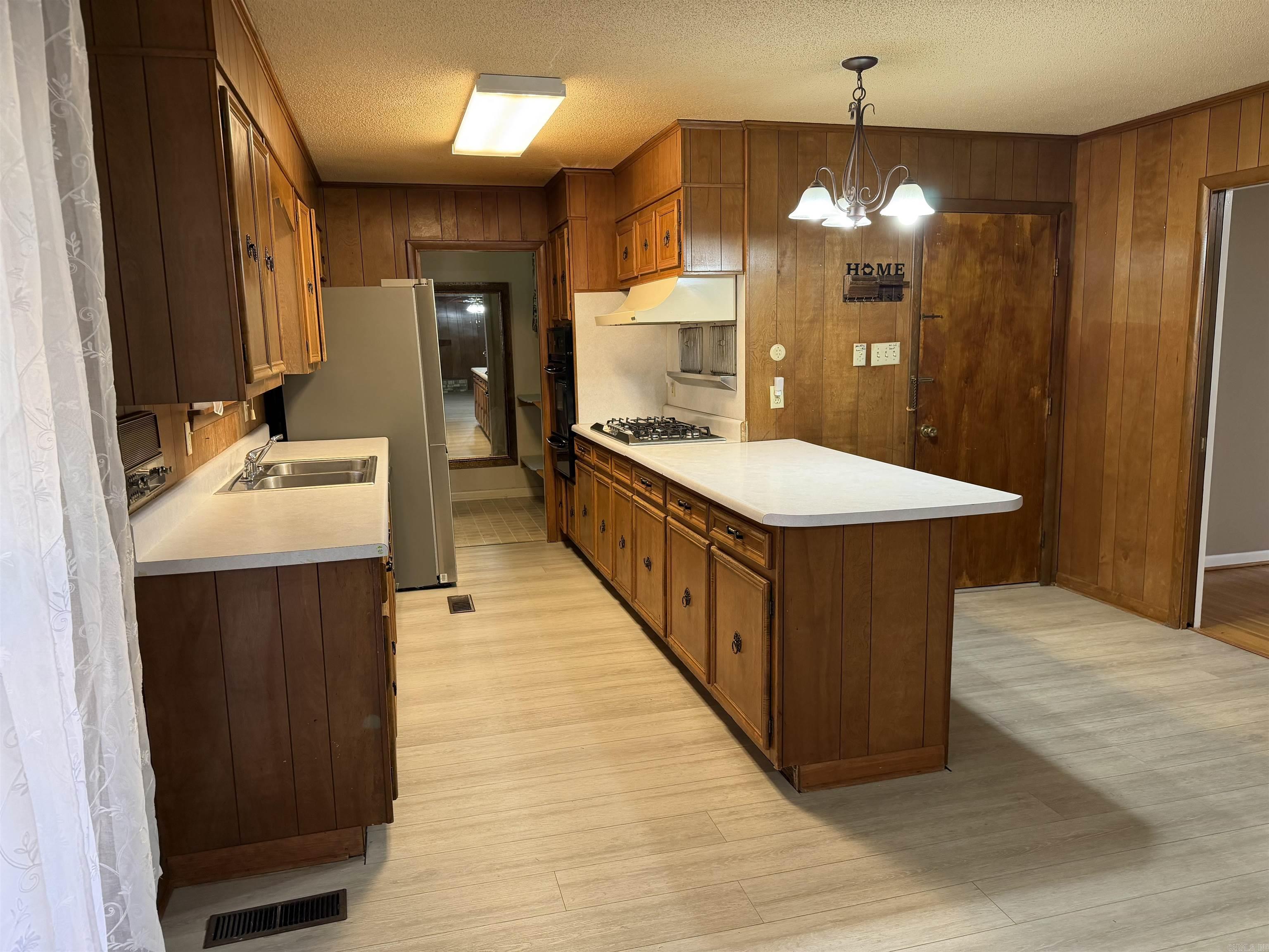 3109 Martineau Place Property Photo 3