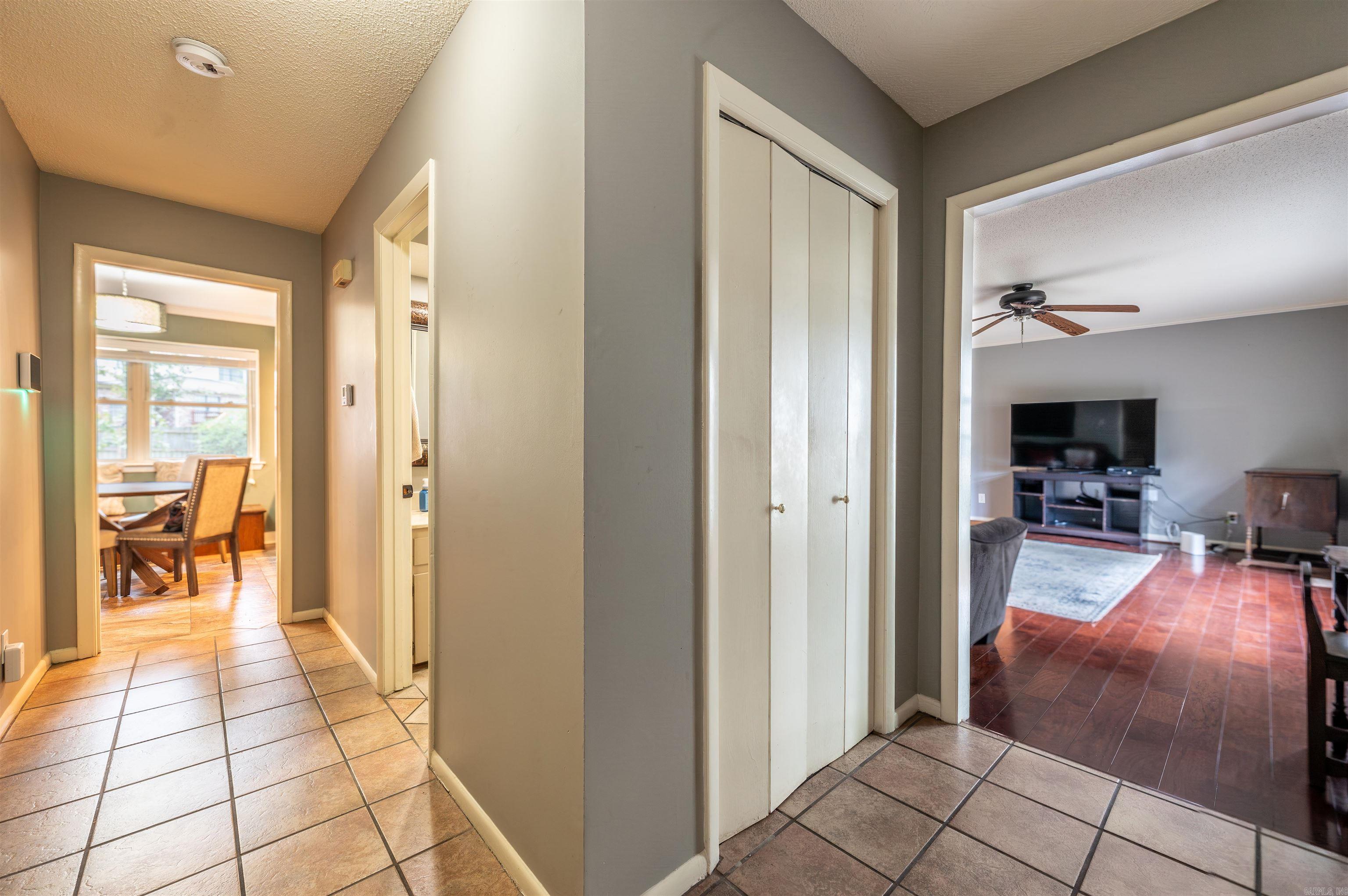7409 Flintrock Property Photo 4