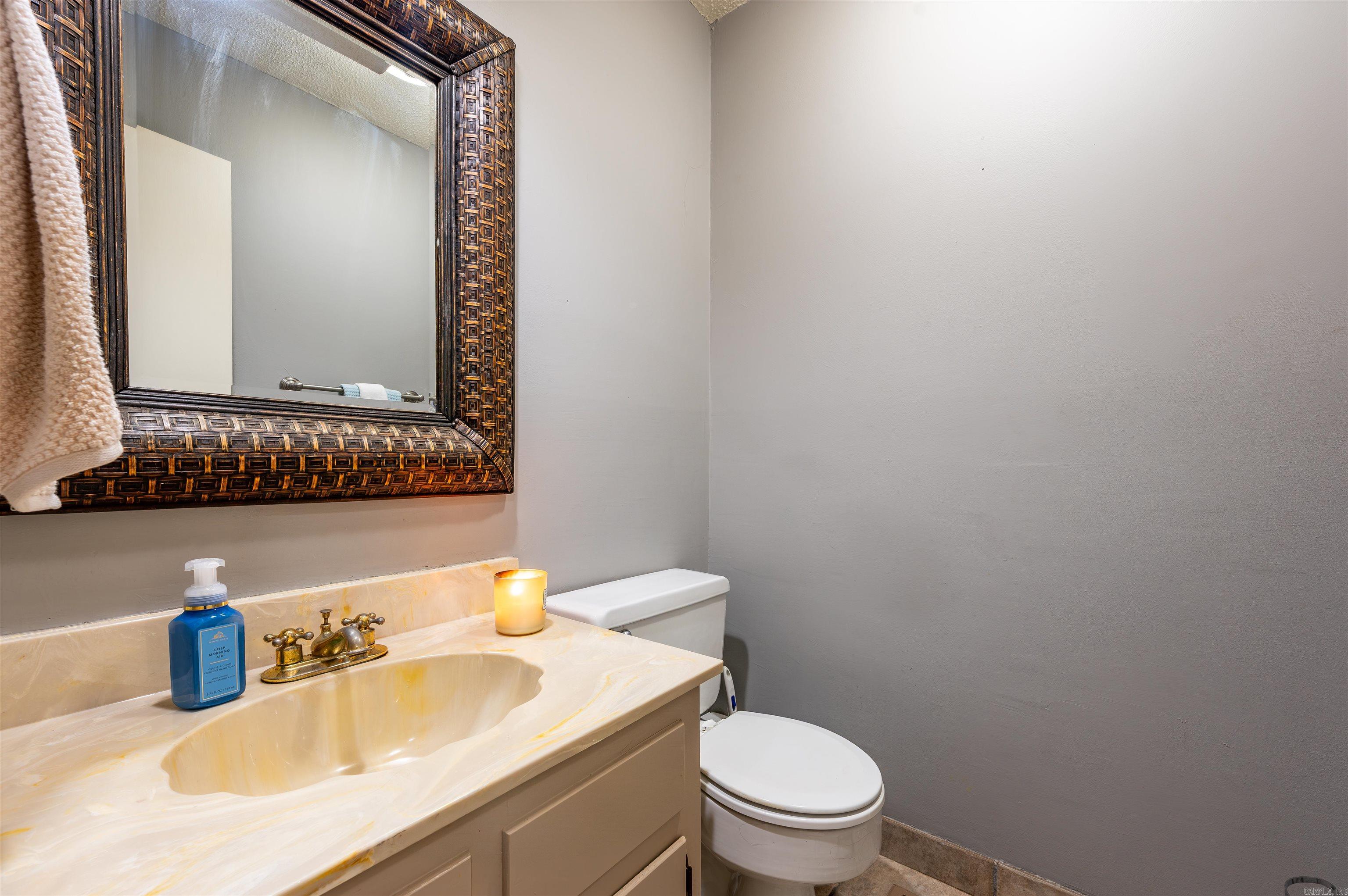 7409 Flintrock Property Photo 5