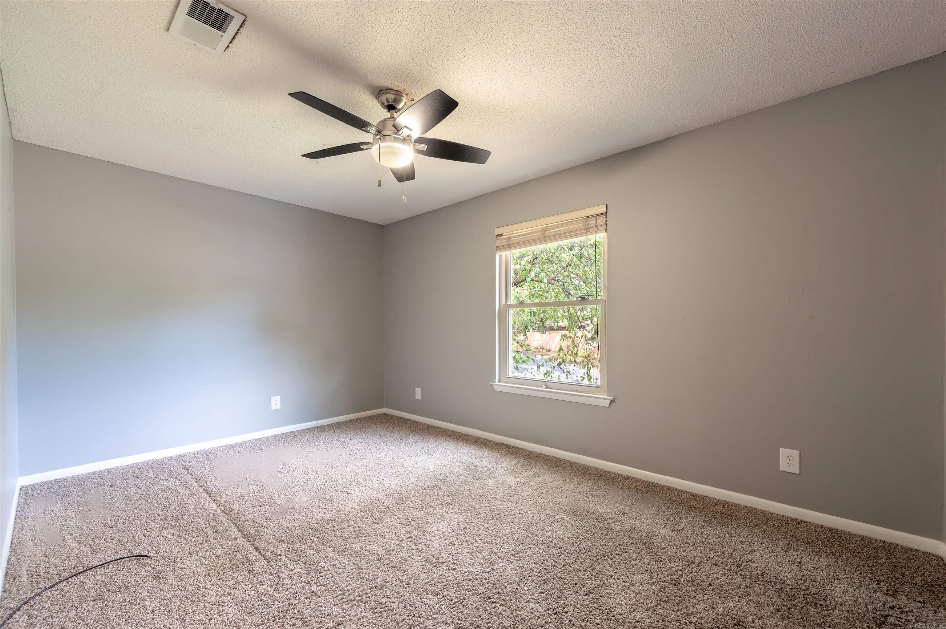 7409 Flintrock Property Photo 26
