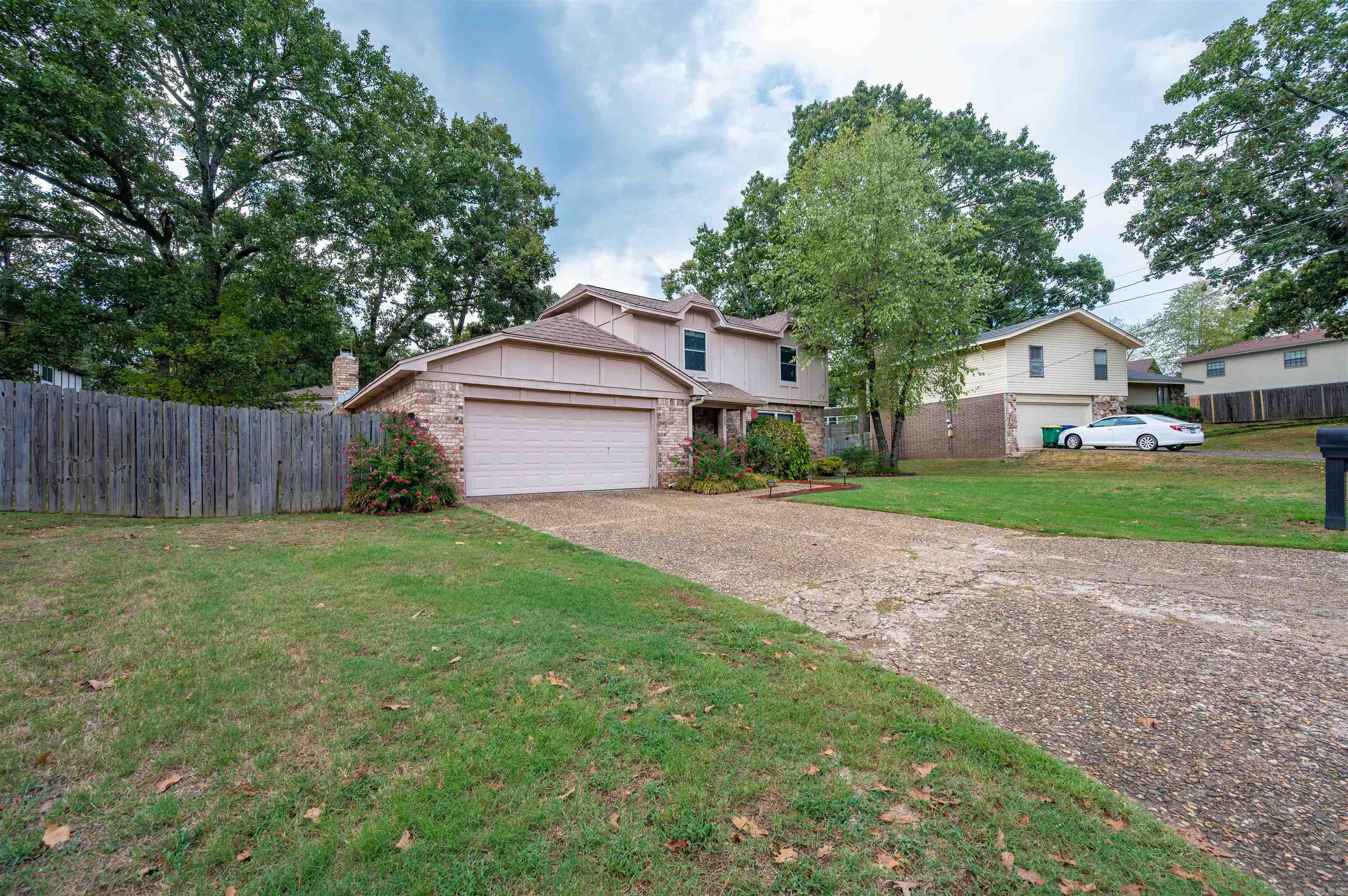 7409 Flintrock Property Photo 35