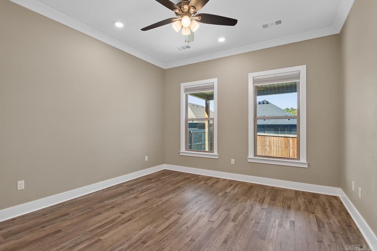 347 Fletcher Loop Property Photo 14