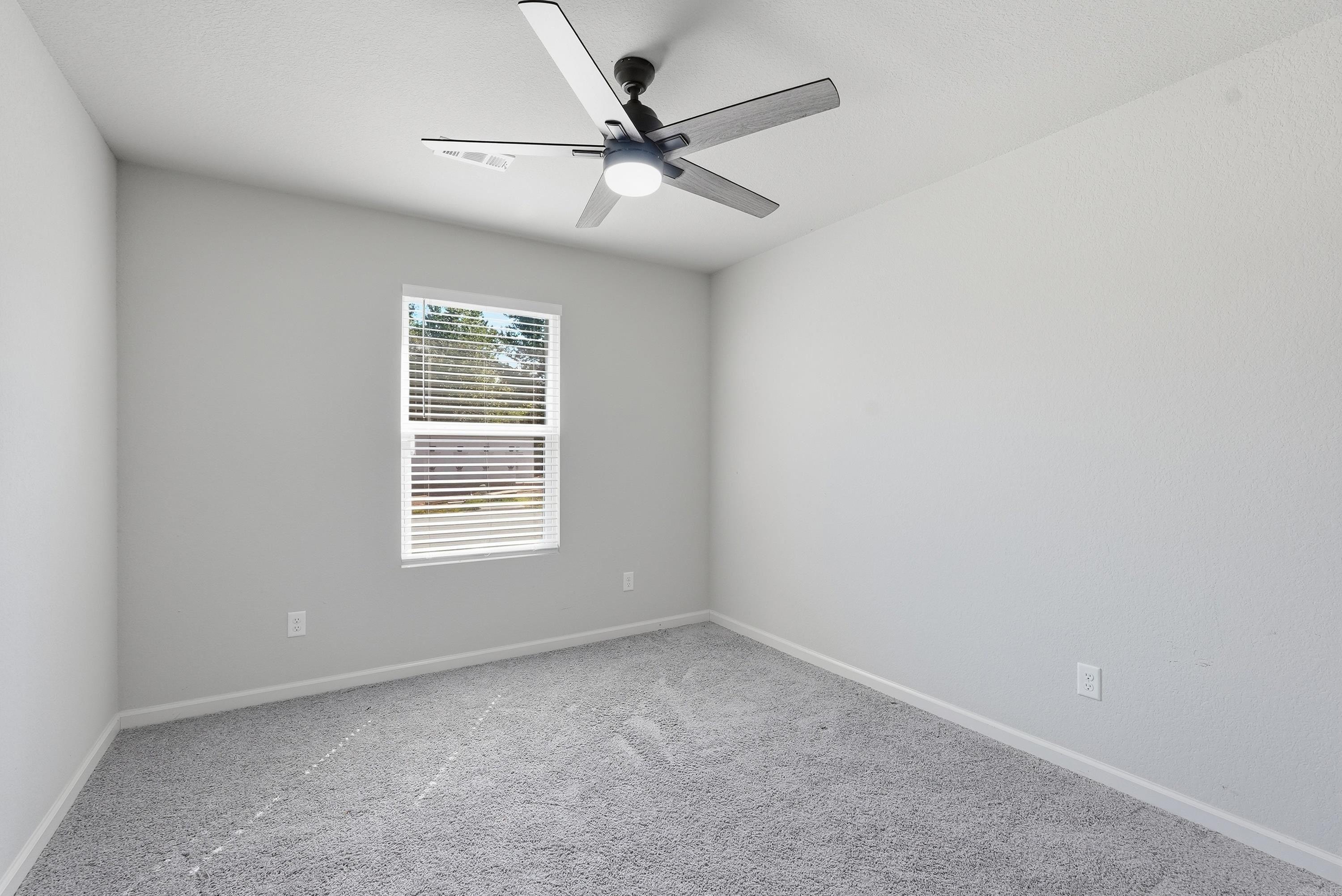 8 Harvest Lane Property Photo 16