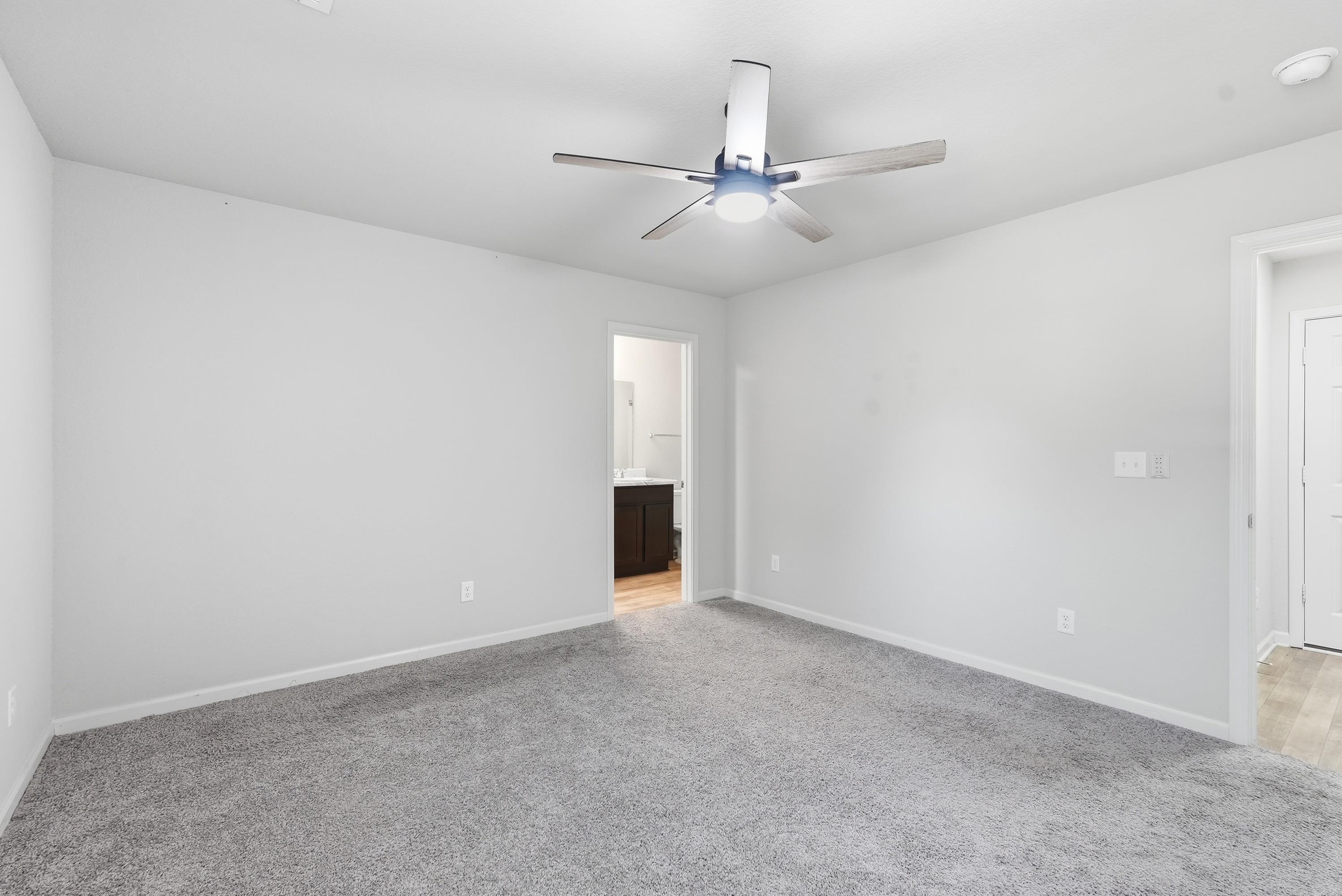 8 Harvest Lane Property Photo 20