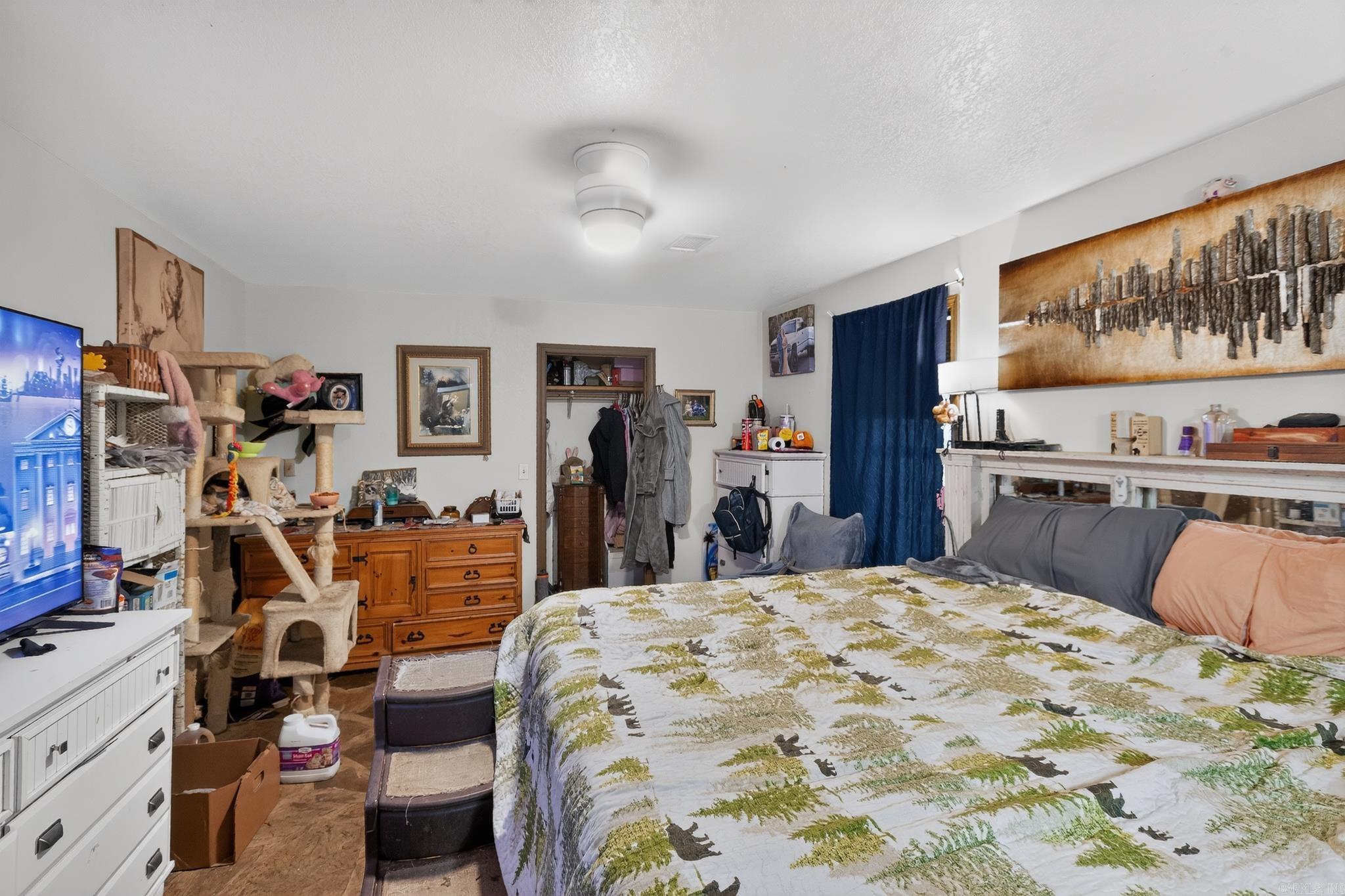 1867 County Road 3568 Property Photo 13