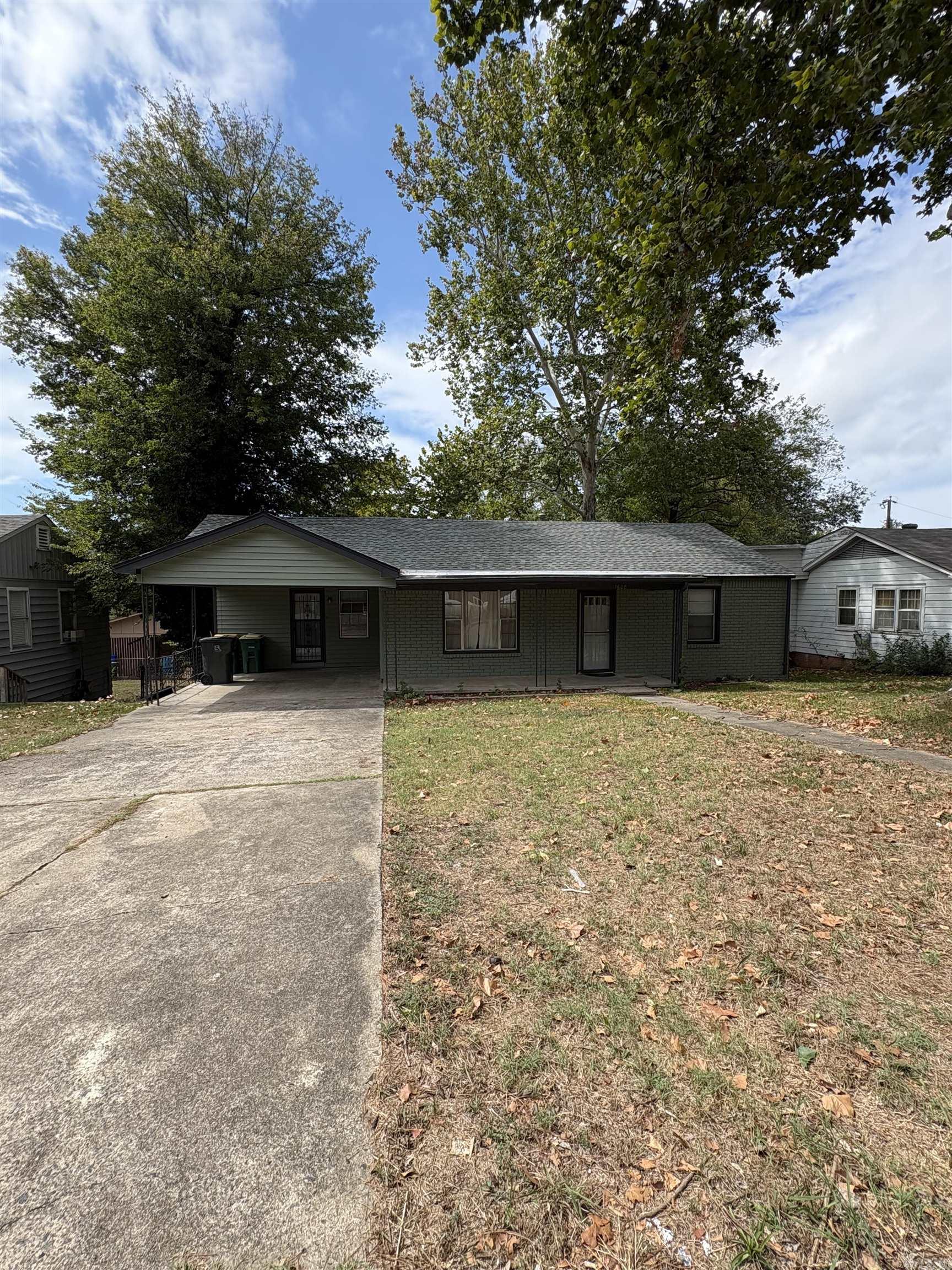 1608 Green Meadow Drive Property Photo 1