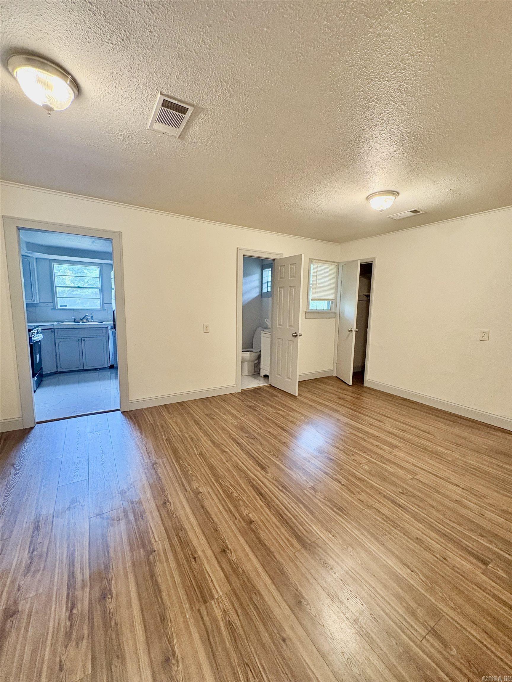 1608 Green Meadow Drive Property Photo 4