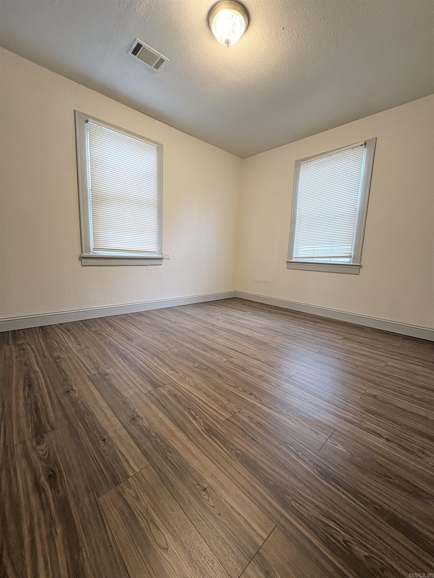 1608 Green Meadow Drive Property Photo 6