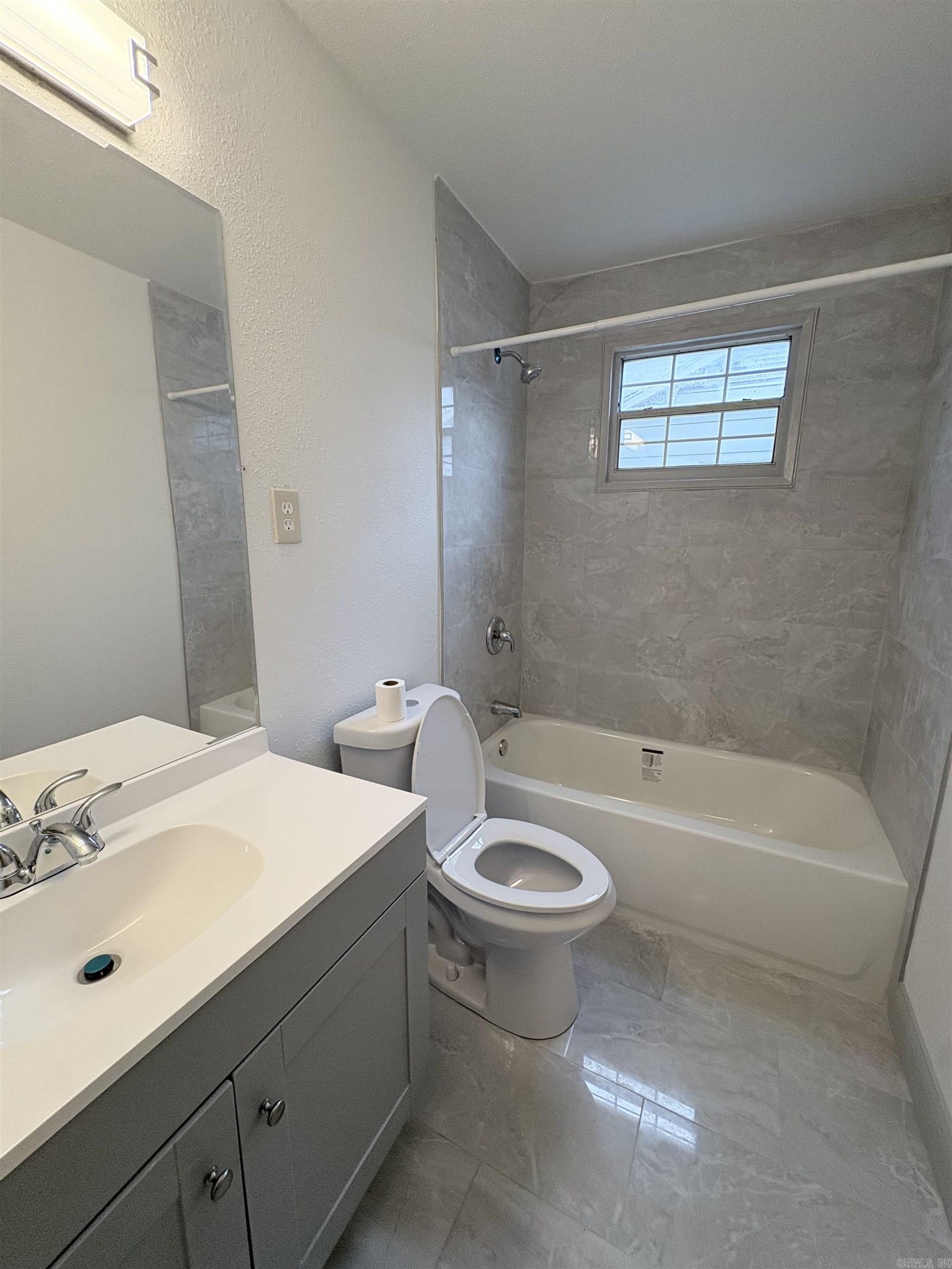 1608 Green Meadow Drive Property Photo 9