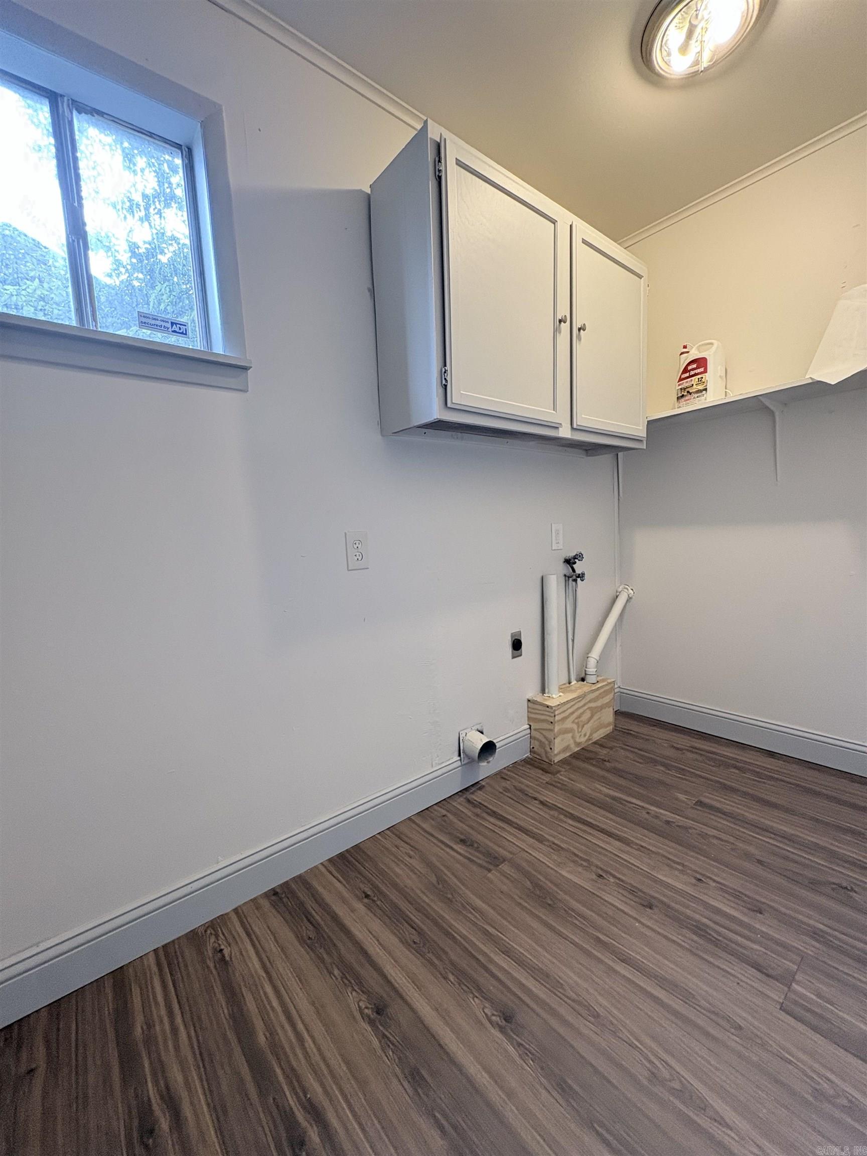 1608 Green Meadow Drive Property Photo 11