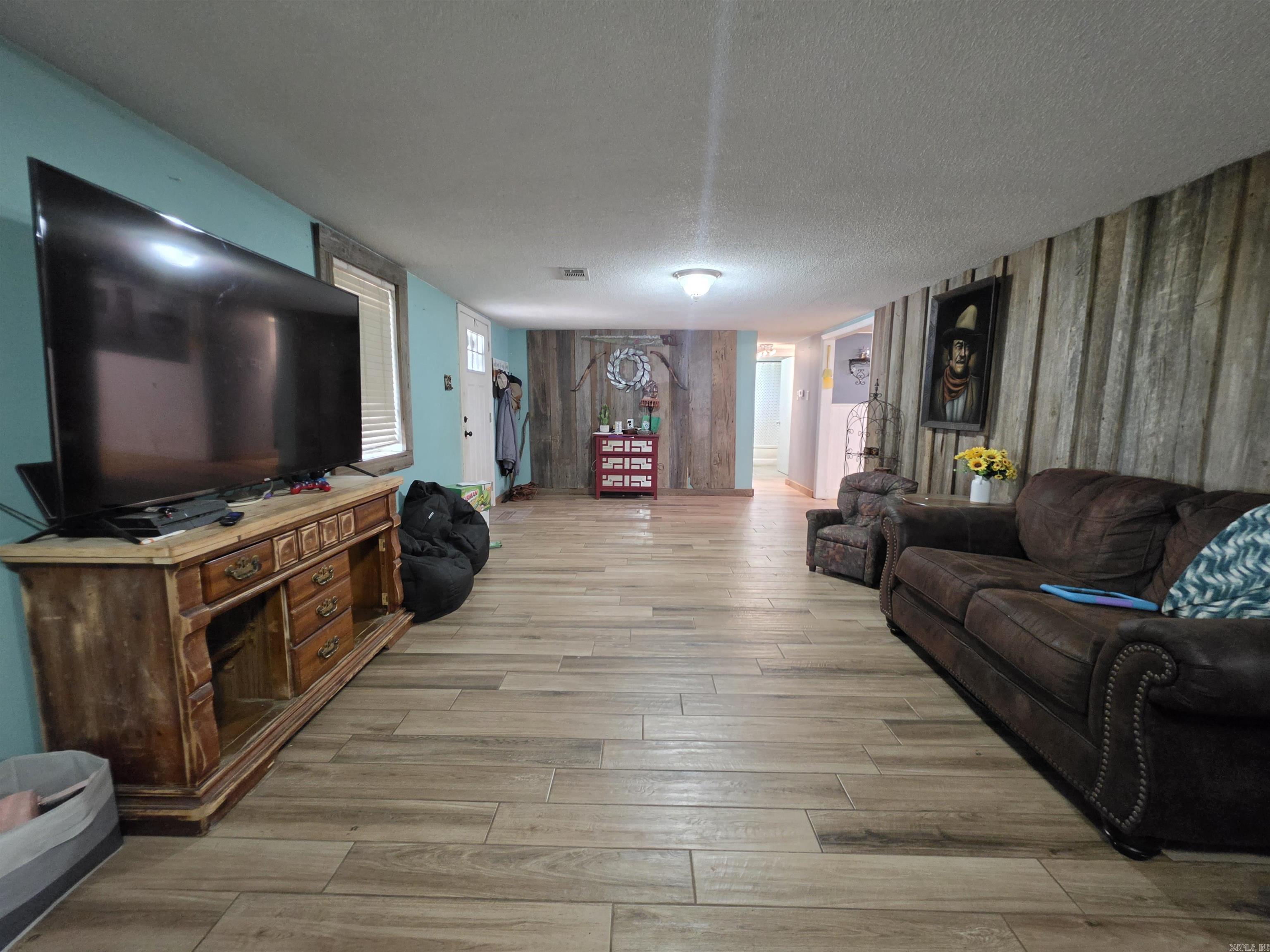4555 Greene 203 Road Property Photo 10